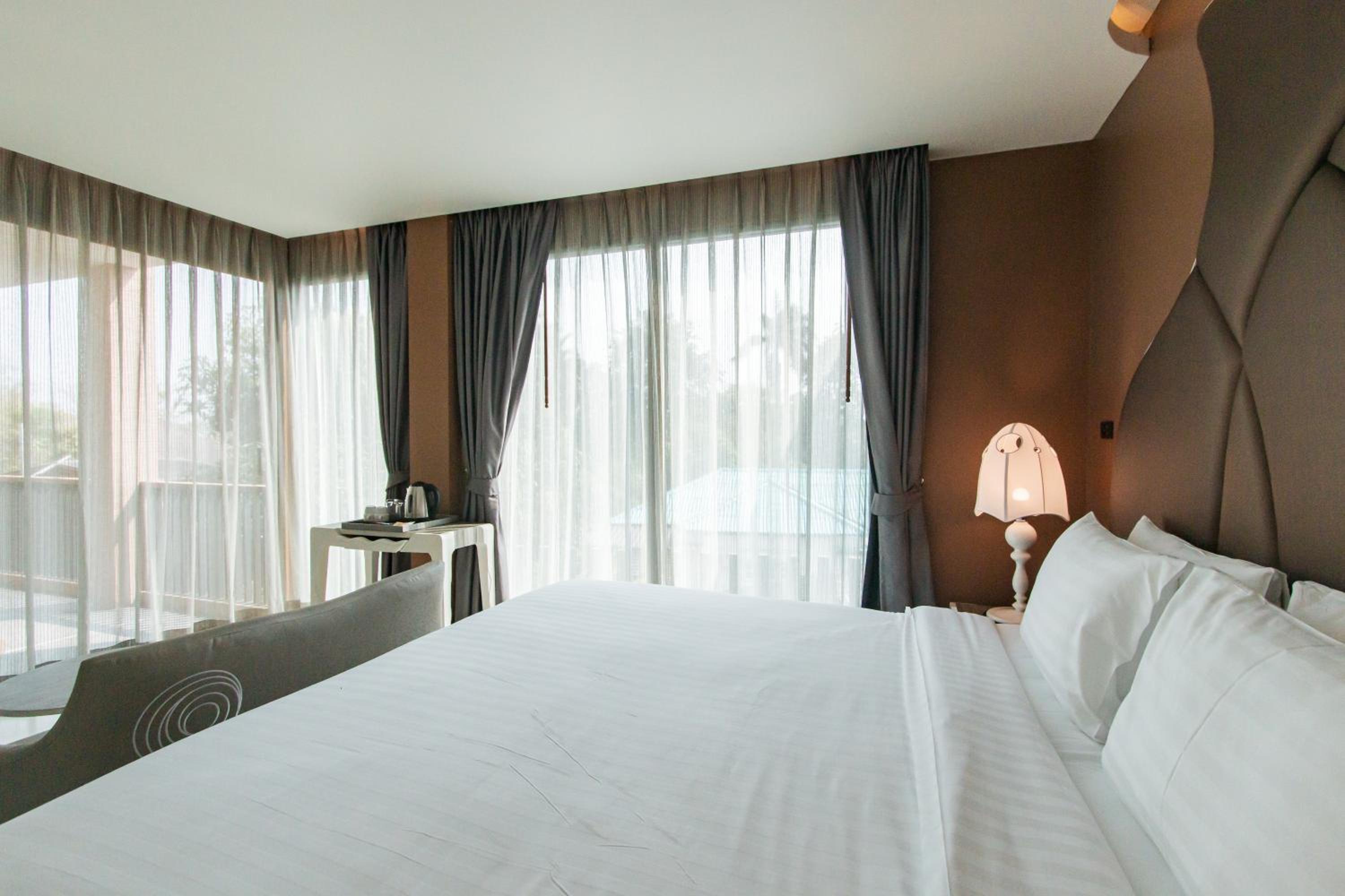 Superior Double Bed - Photo 4