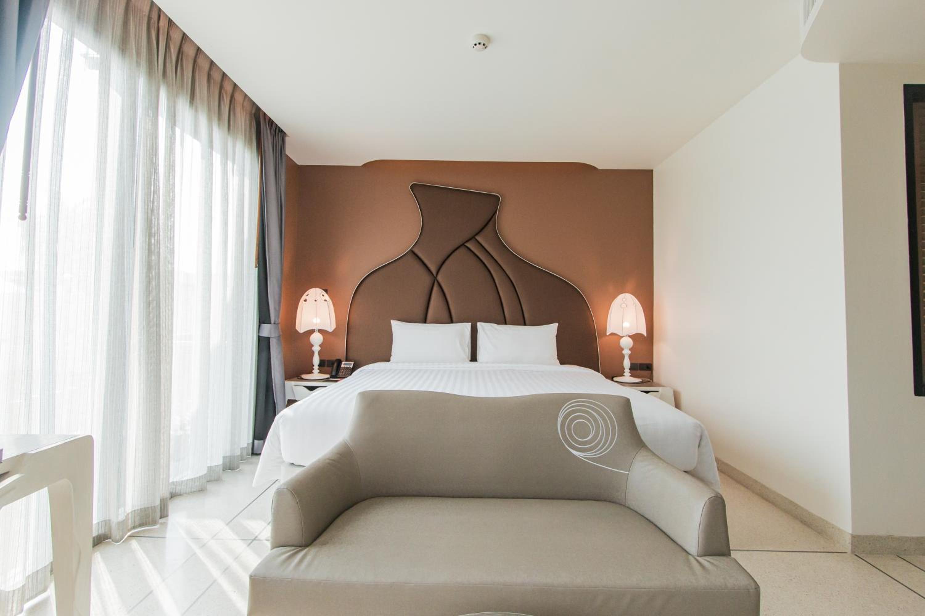 Superior Double Bed - Photo 7
