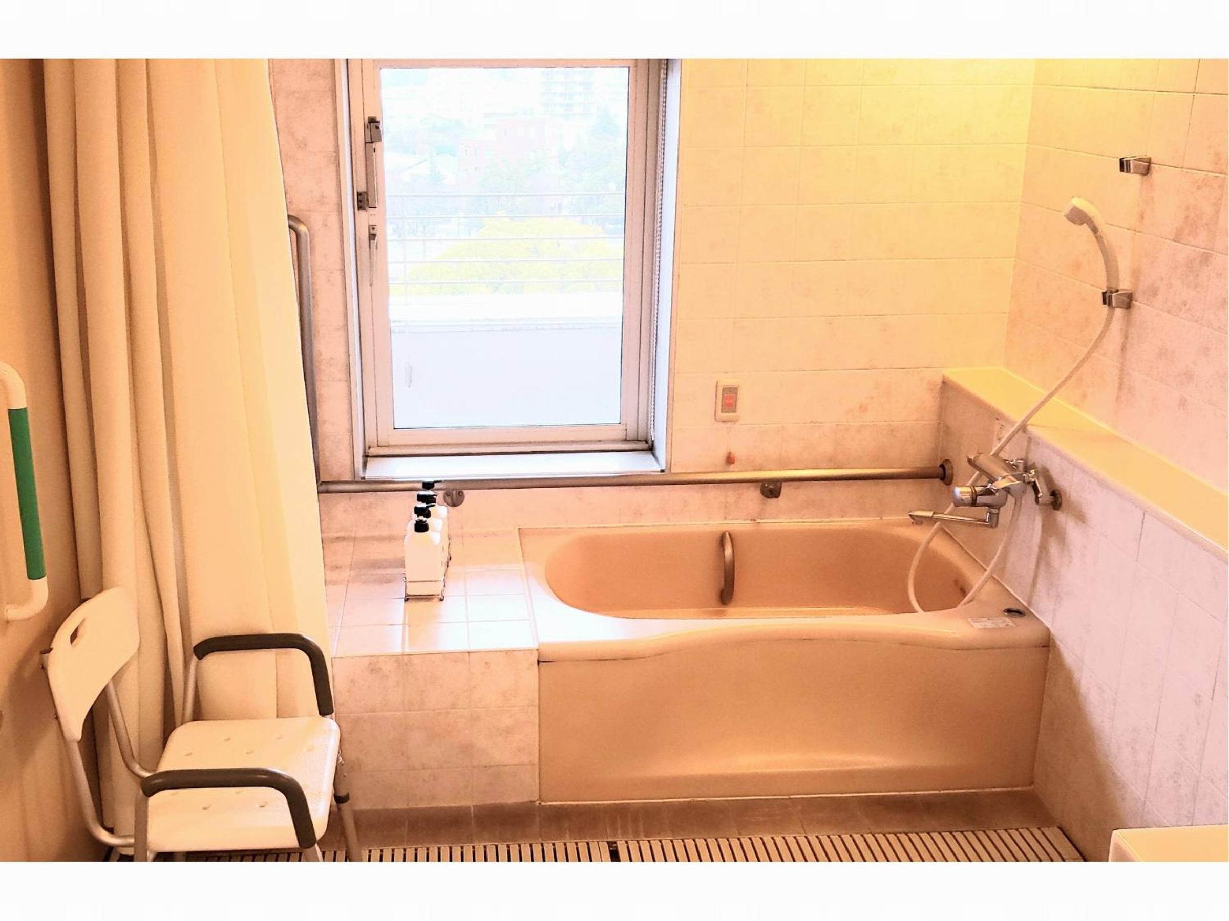 Universal Room - Photo 3