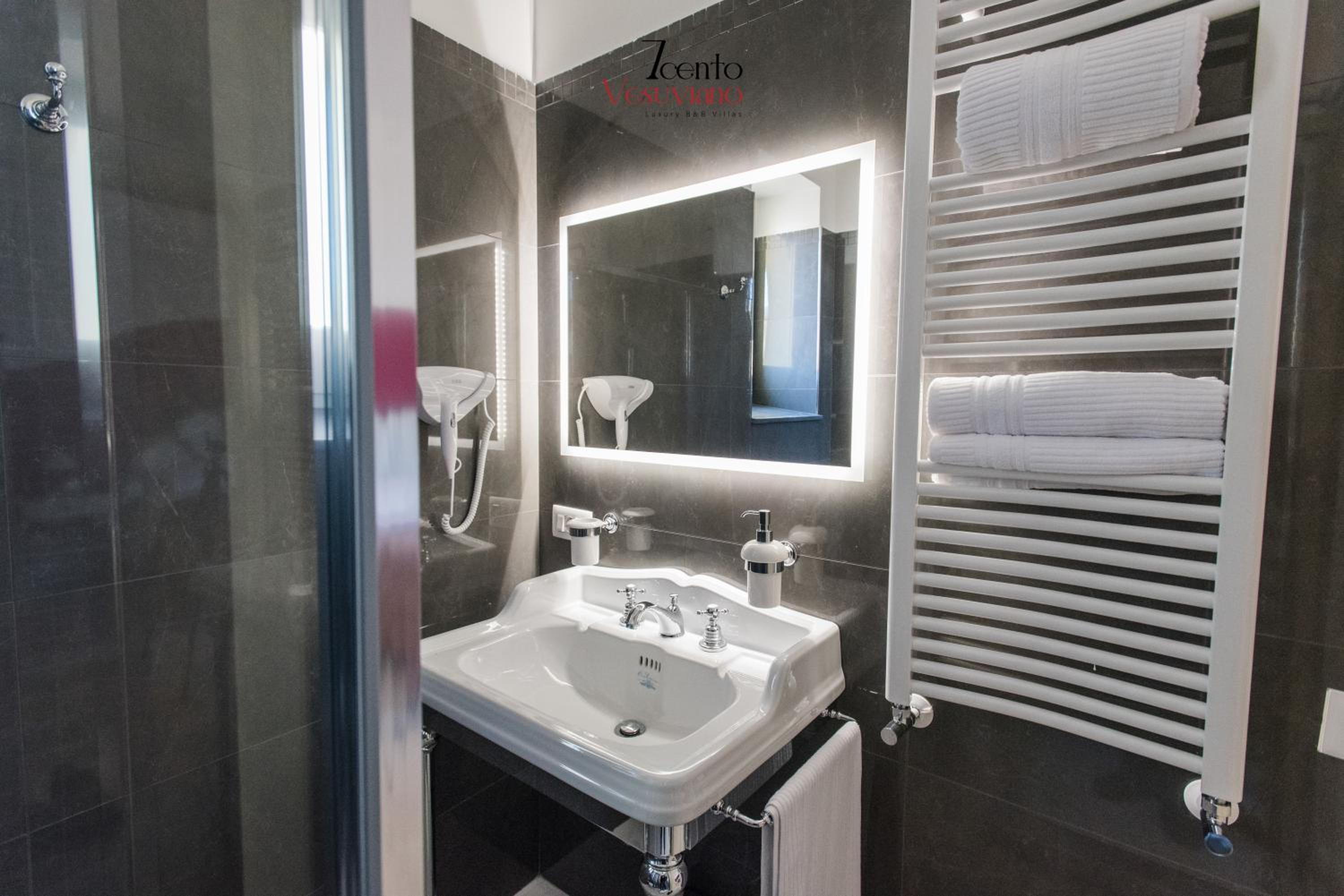 Double Room with Terrace - Photo 2