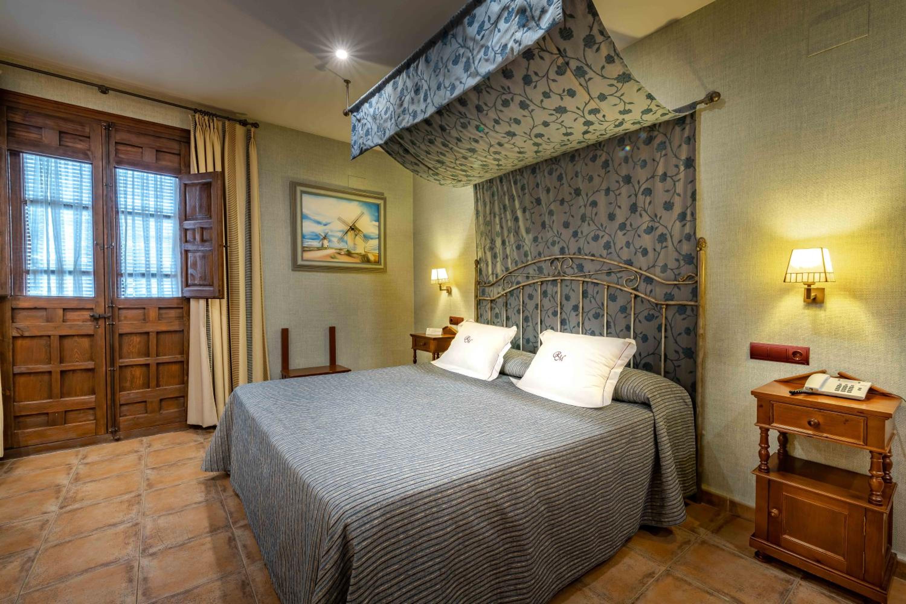 Superior Double Room - Photo 4