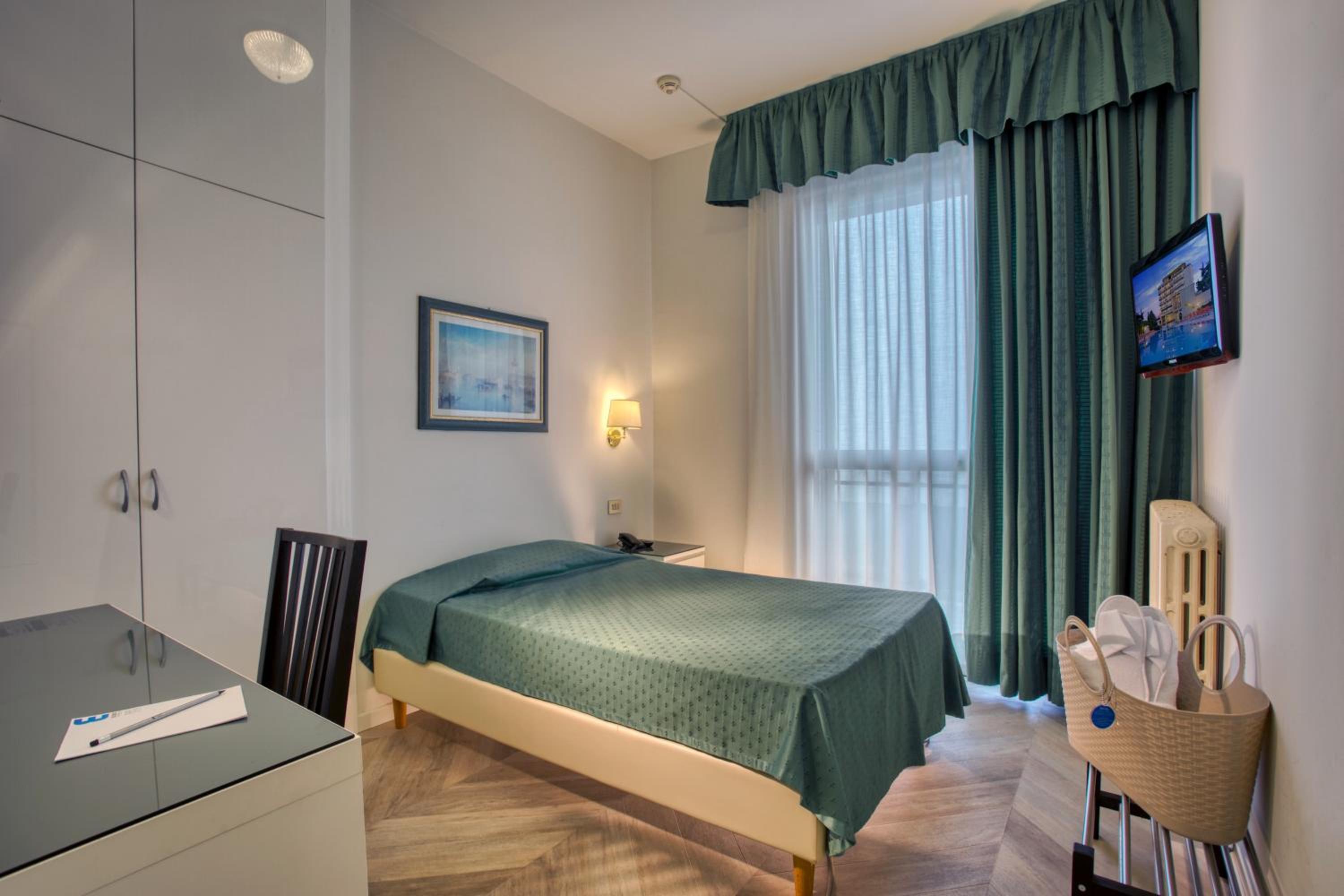 Economy Single Room photo 1