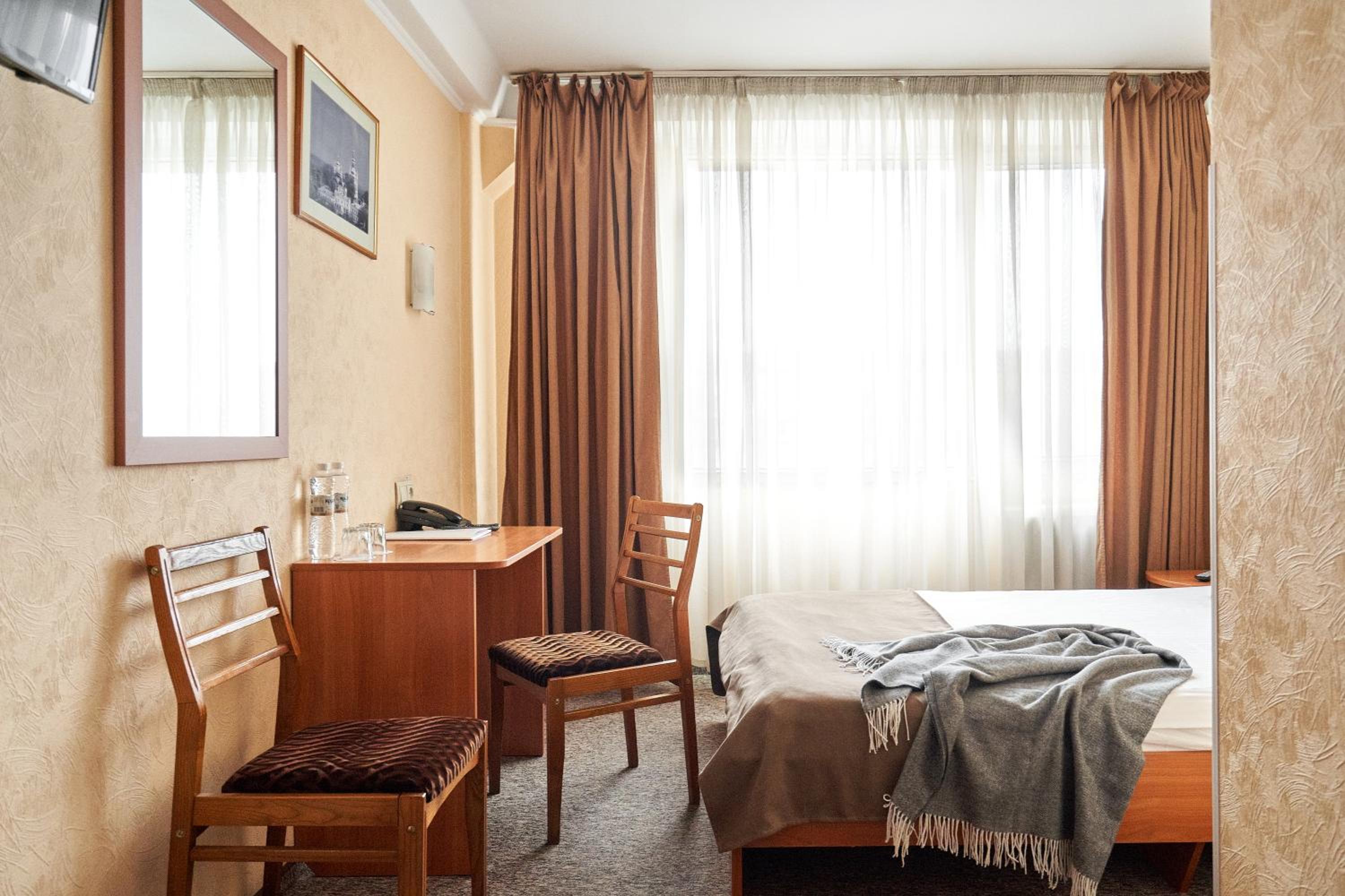 Superior Double or Twin Room photo 2