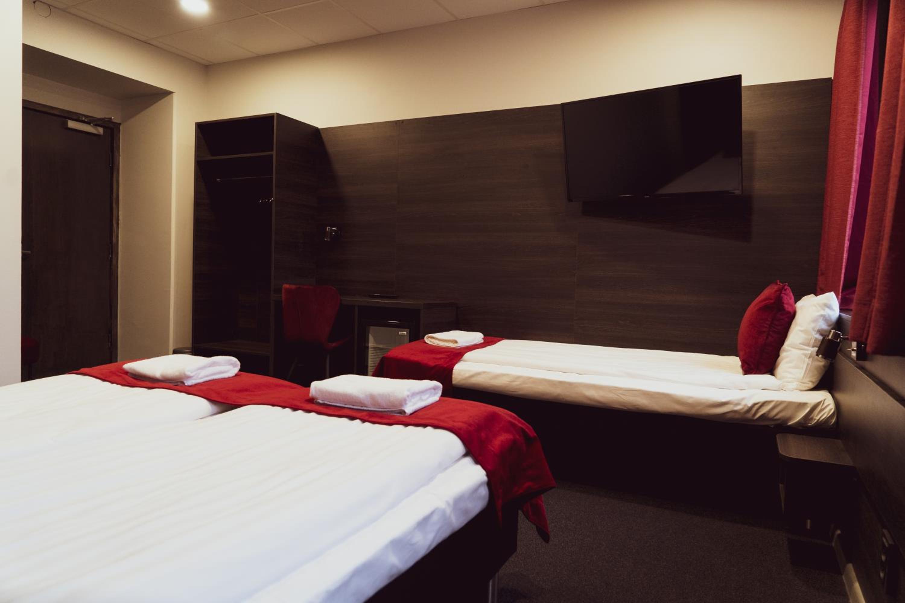 Standard Triple Room - Photo 12