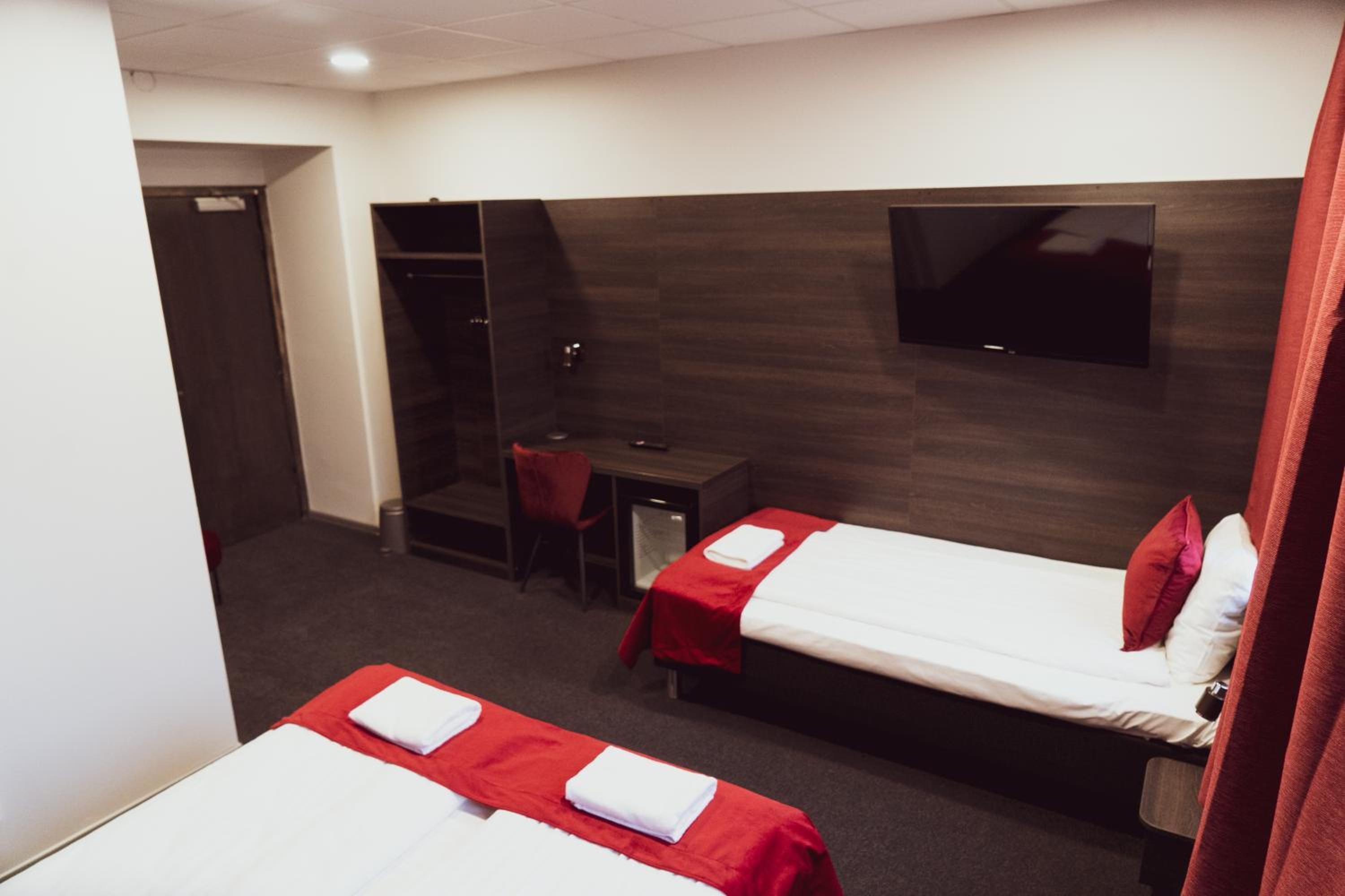 Standard Triple Room - Photo 13