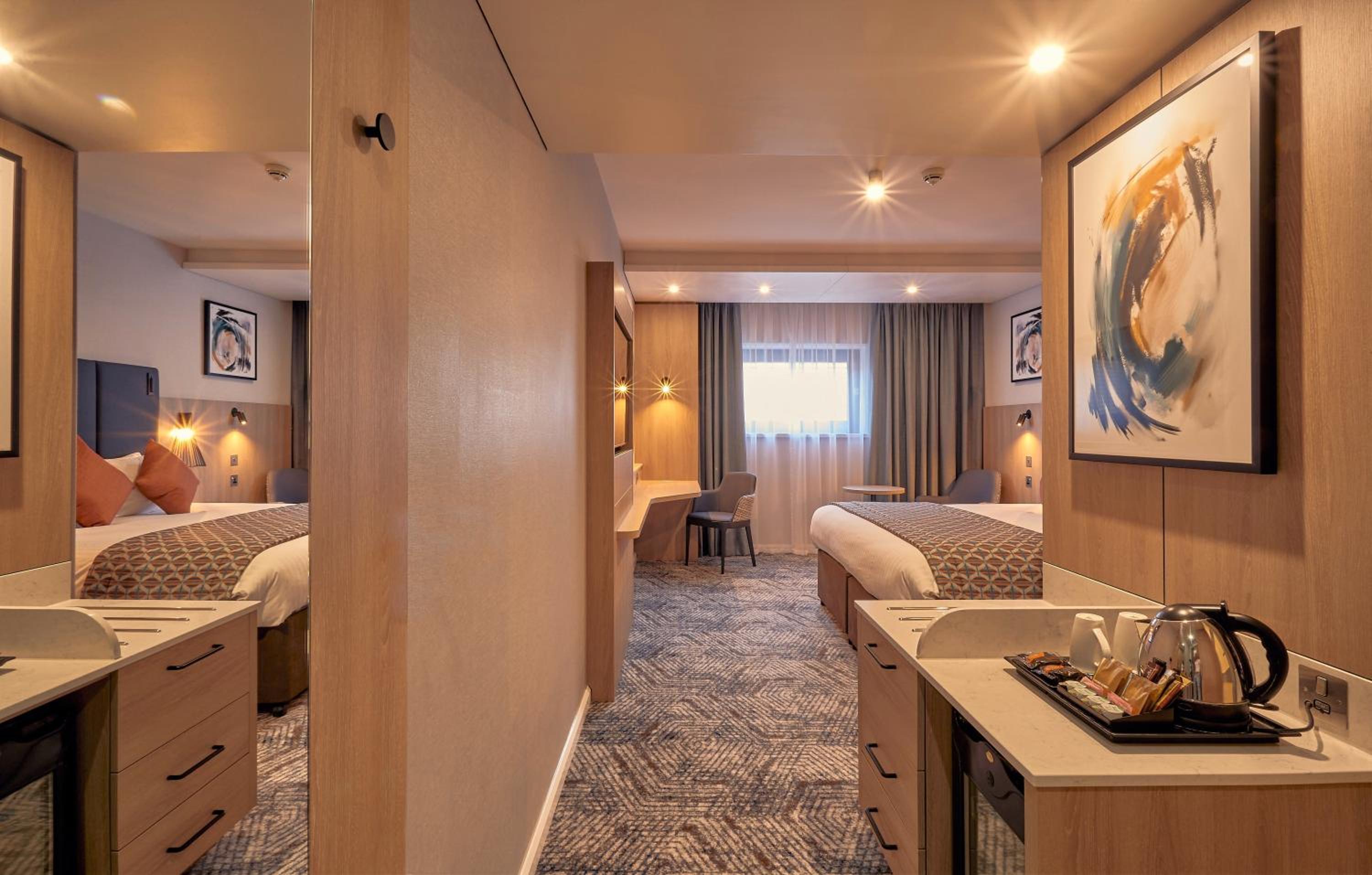 Standard Twin Room - Disability Access