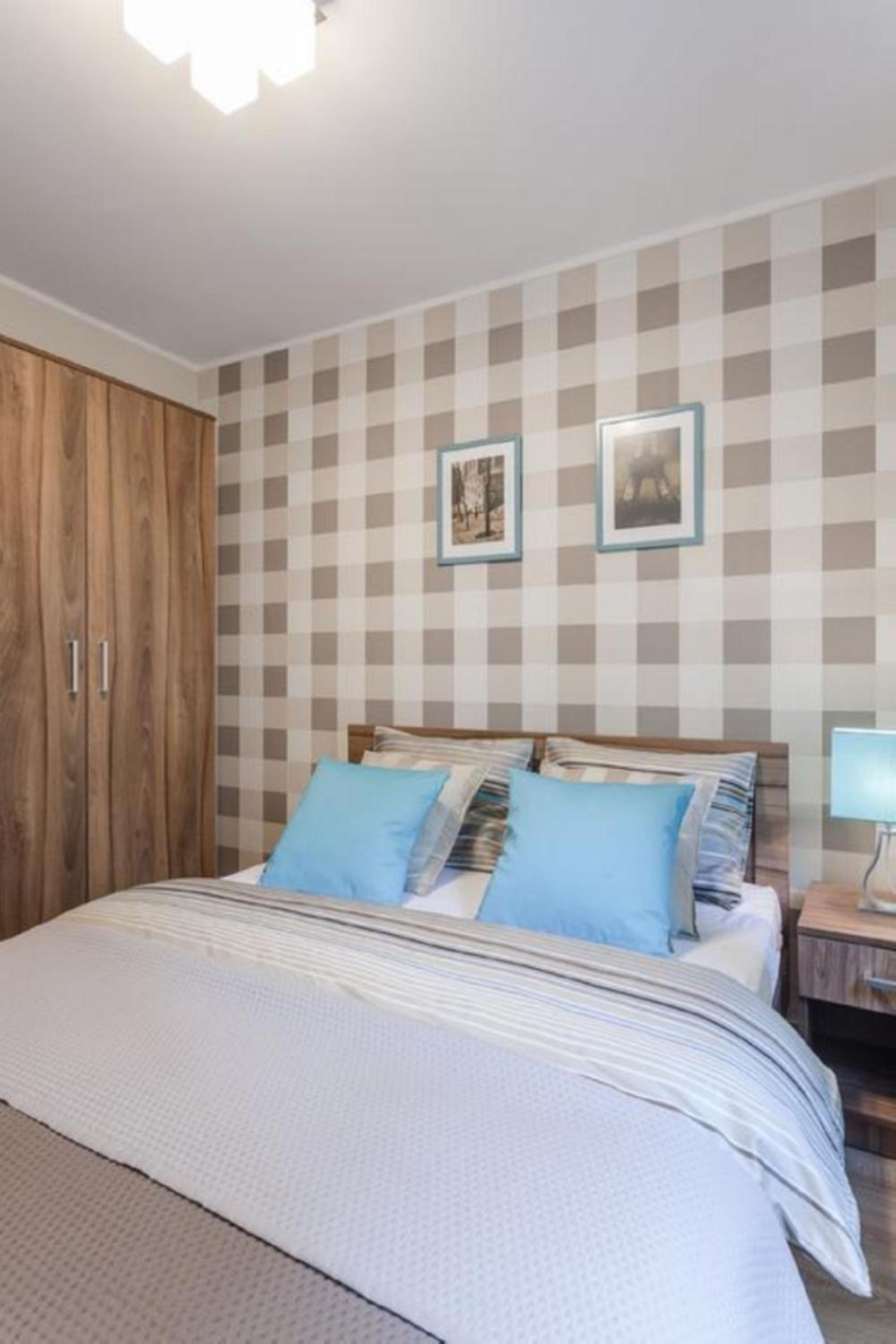 Two-Bedroom Apartment - Wierzbowa 3 Street - Photo 5