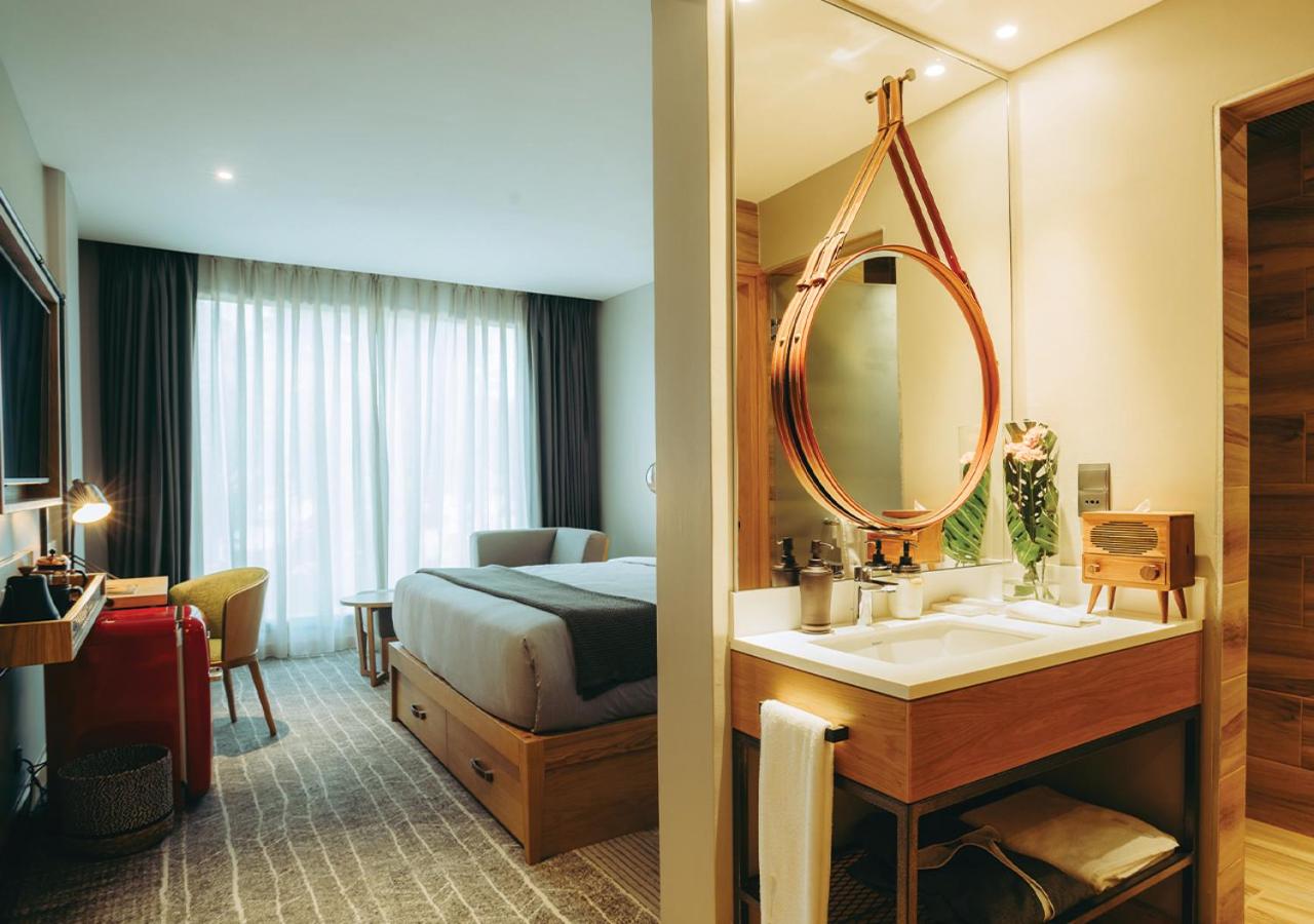 Standard Double Room - Photo 9