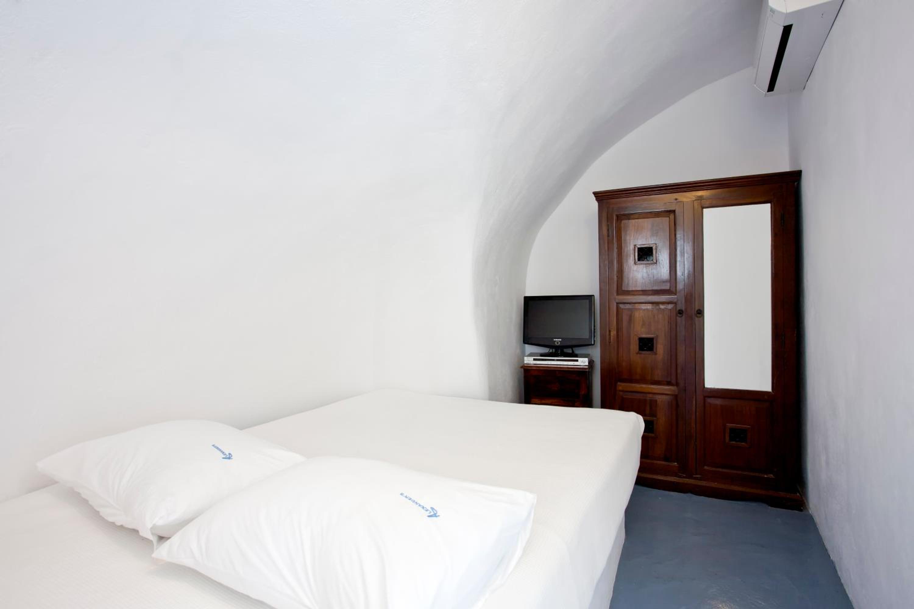 Standard Double With Caldera View