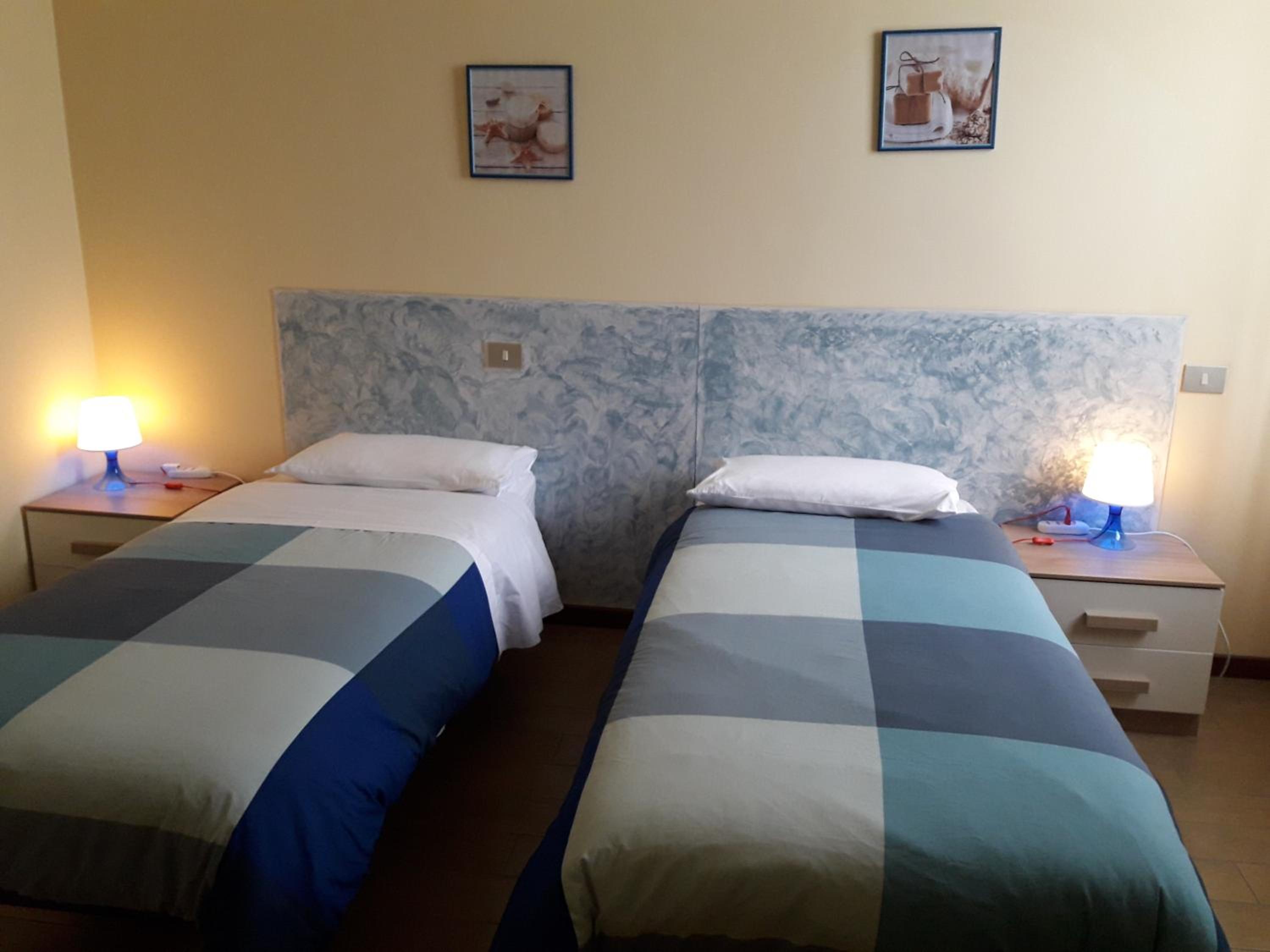 Double or Twin Room with Private External Bathroom