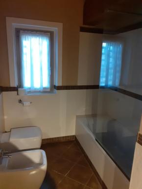 Twin Room - Photo 4