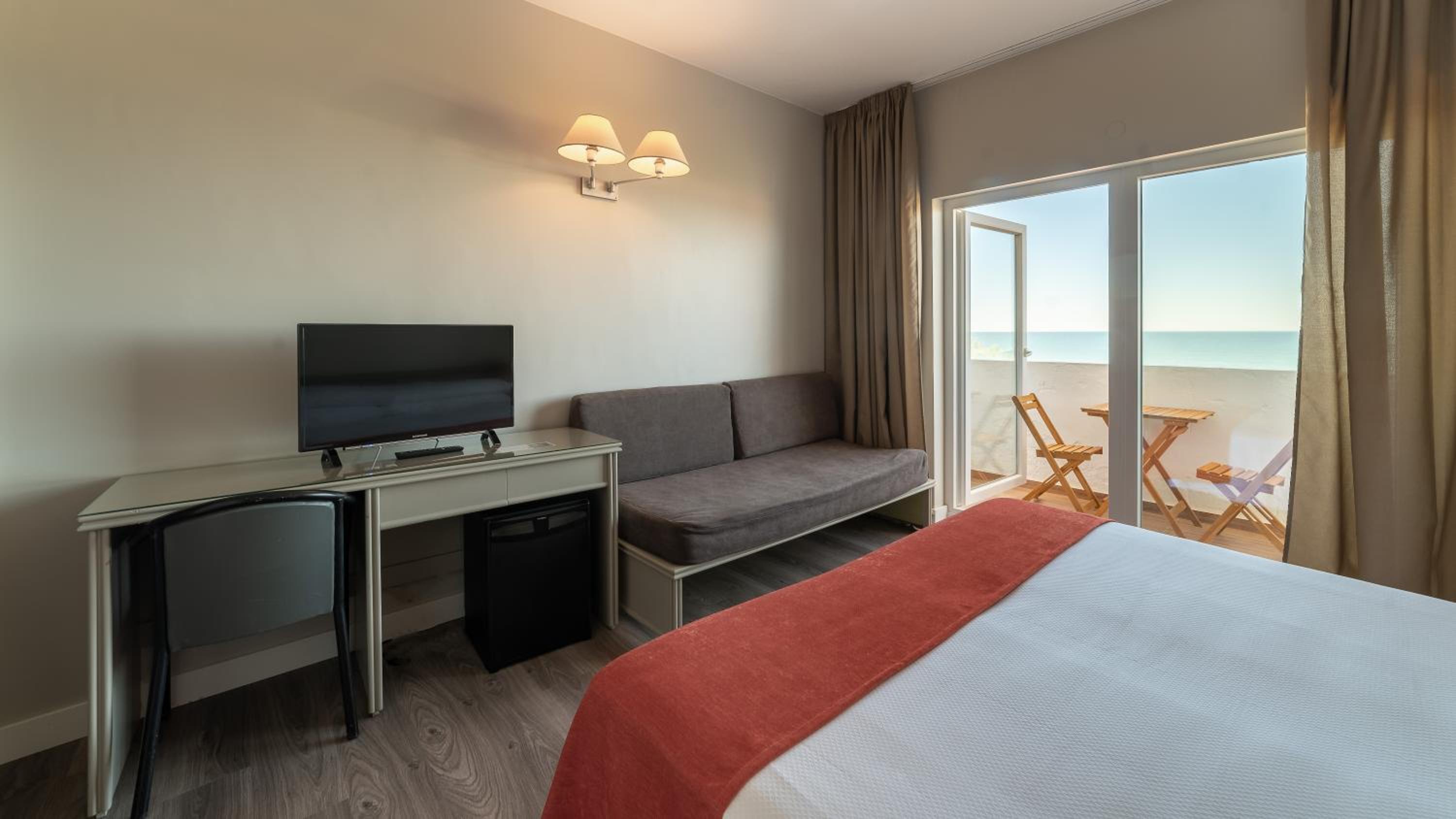 Superior Twin Room - Photo 10