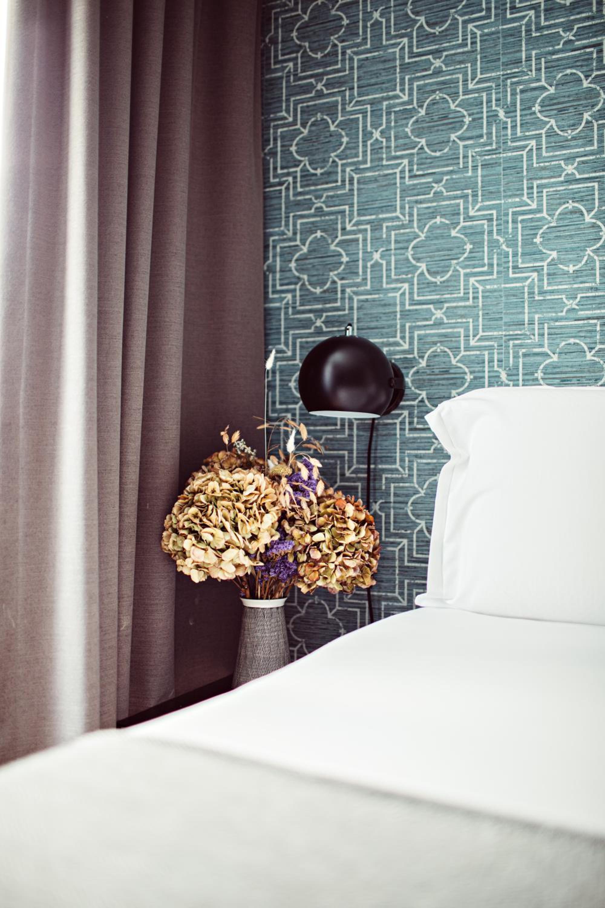 Deluxe Double or Twin Room photo 3