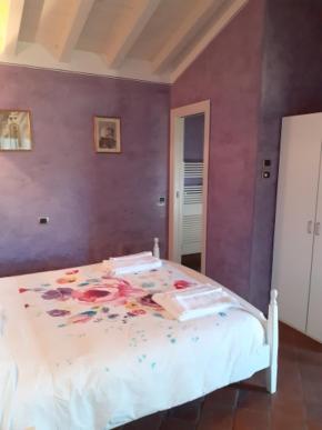 Double Room - Photo 12