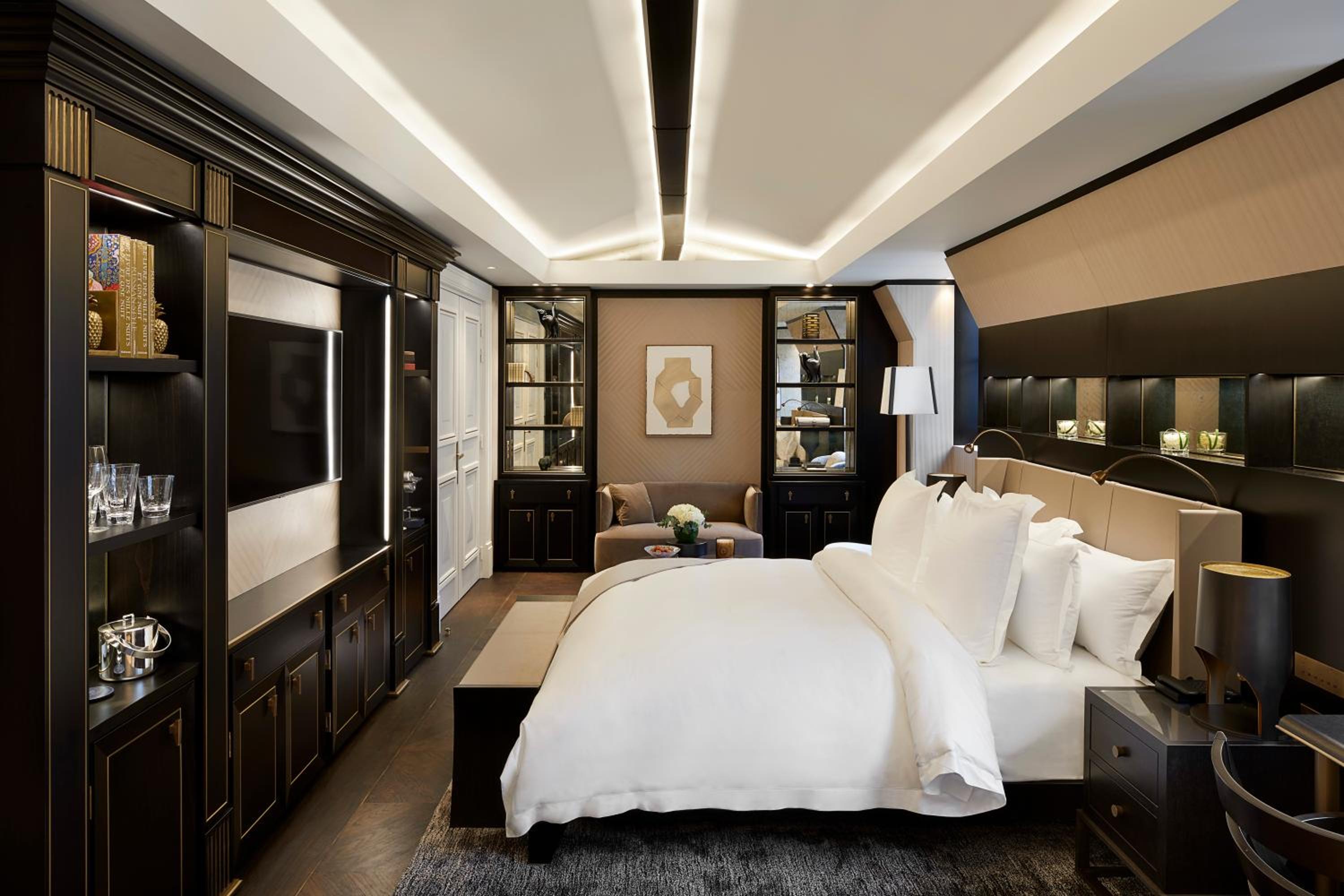 Deluxe Suite With Private Access To Jacuzzi, Sauna And Hamman