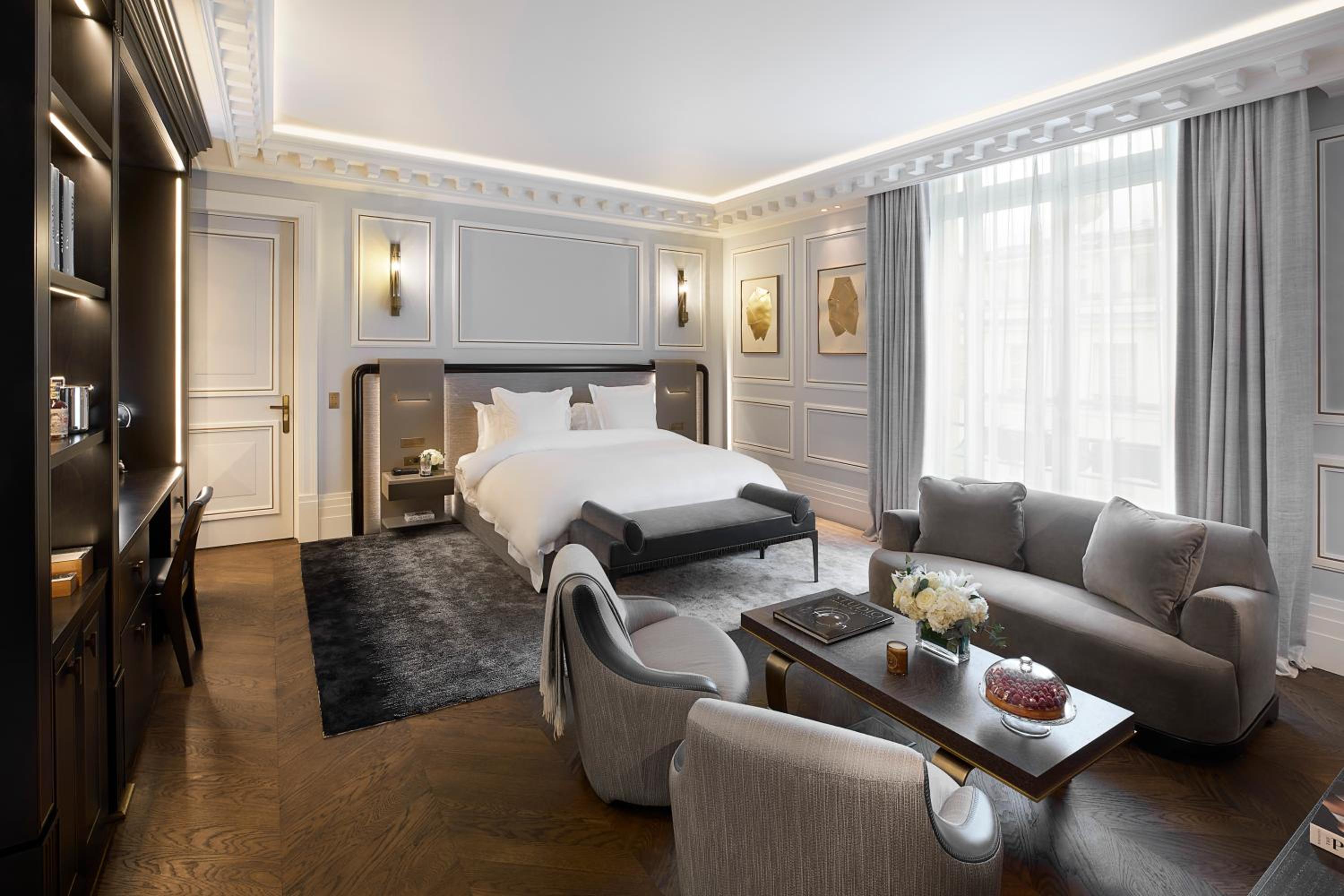 Executive Suite With Private Access To Jacuzzi, Sauna And Hamman Executive Suite With Private Access To Jacuzzi, Sauna And Hamman