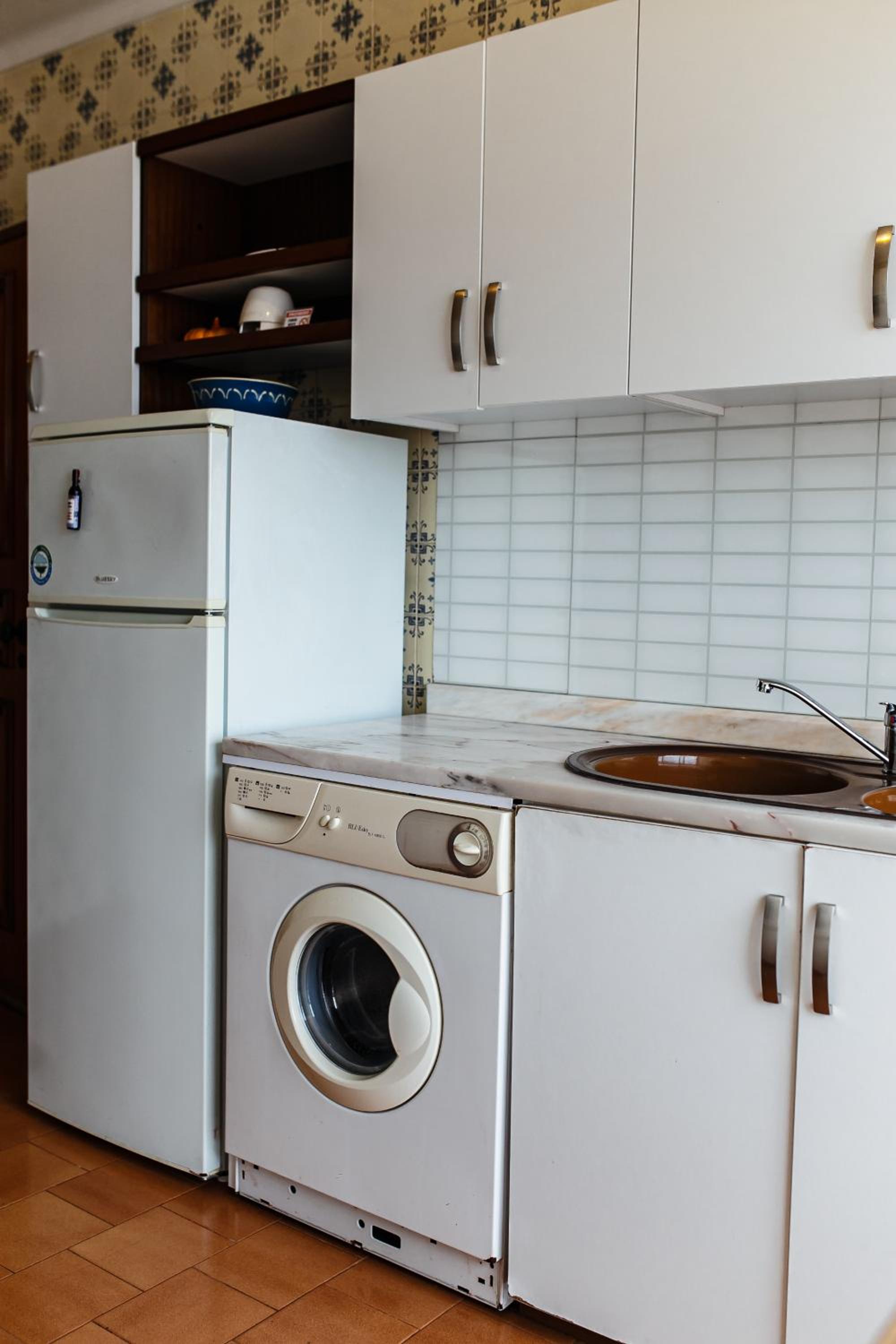Two-Bedroom Apartment - Photo 36