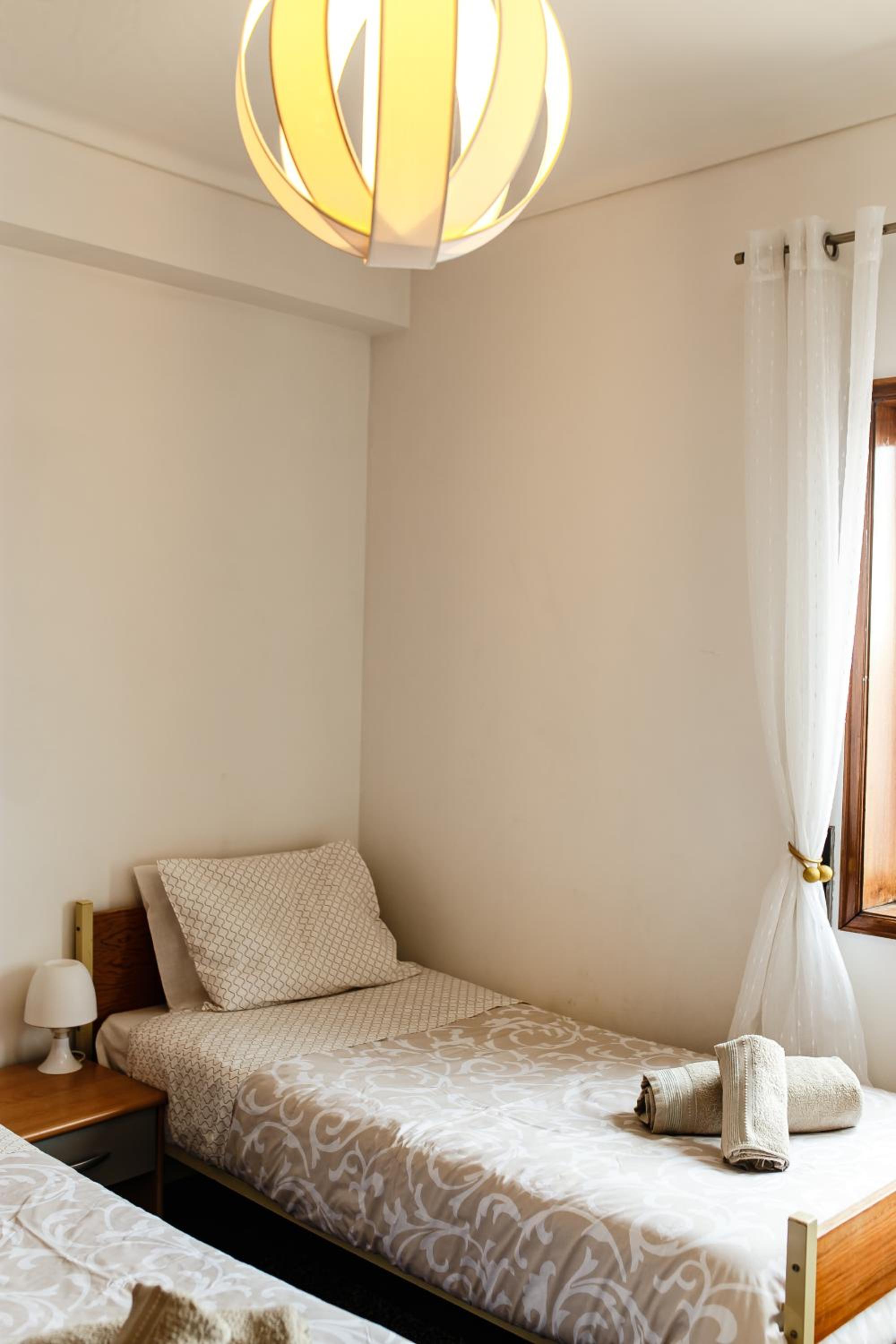 Two-Bedroom Apartment - Photo 16