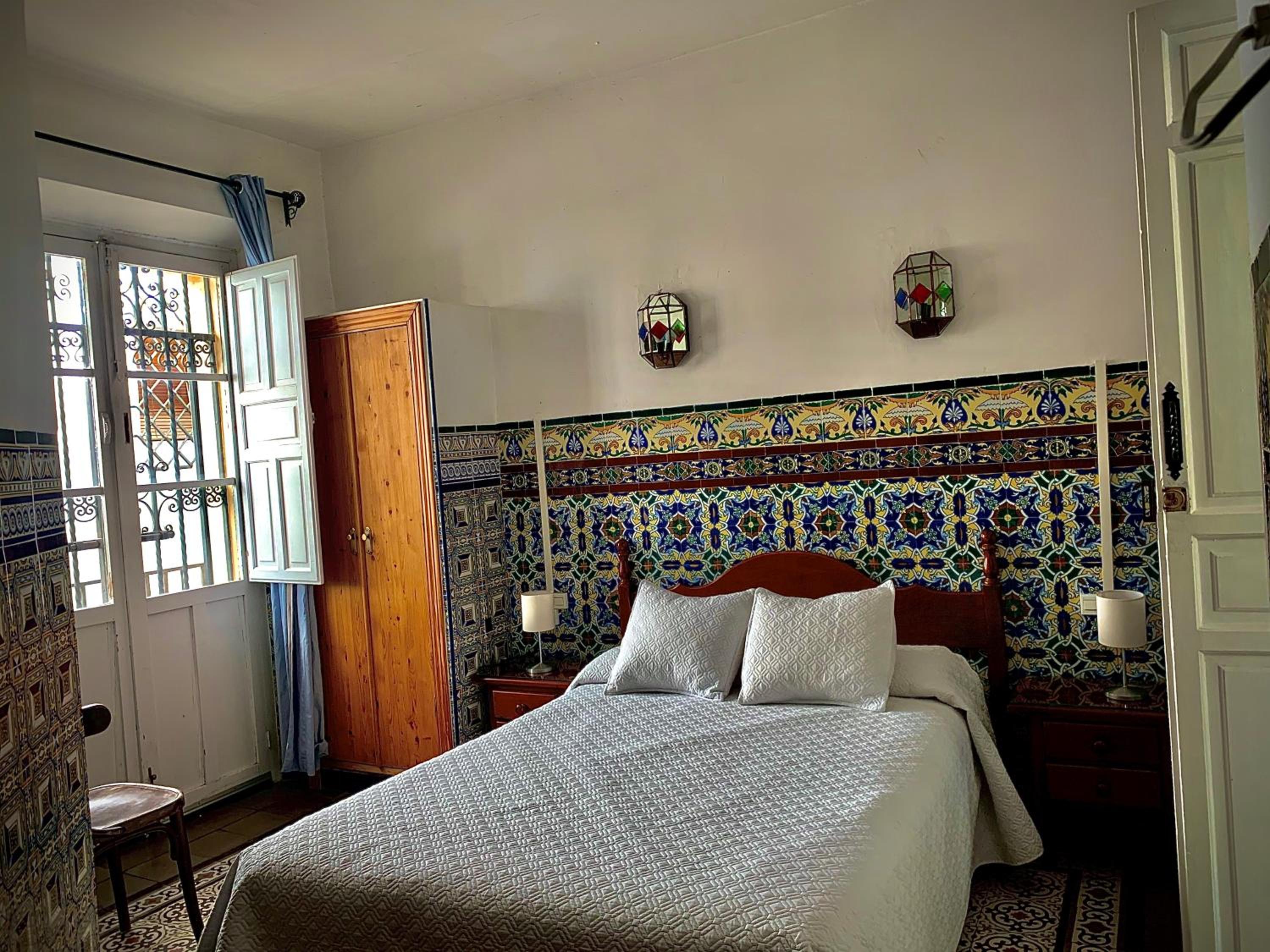 Habitación Doble Estándar o con Dos Camas Individuales.