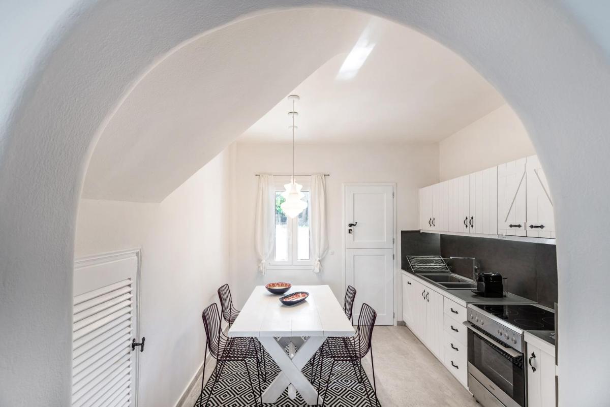 Maisonette photo 1
