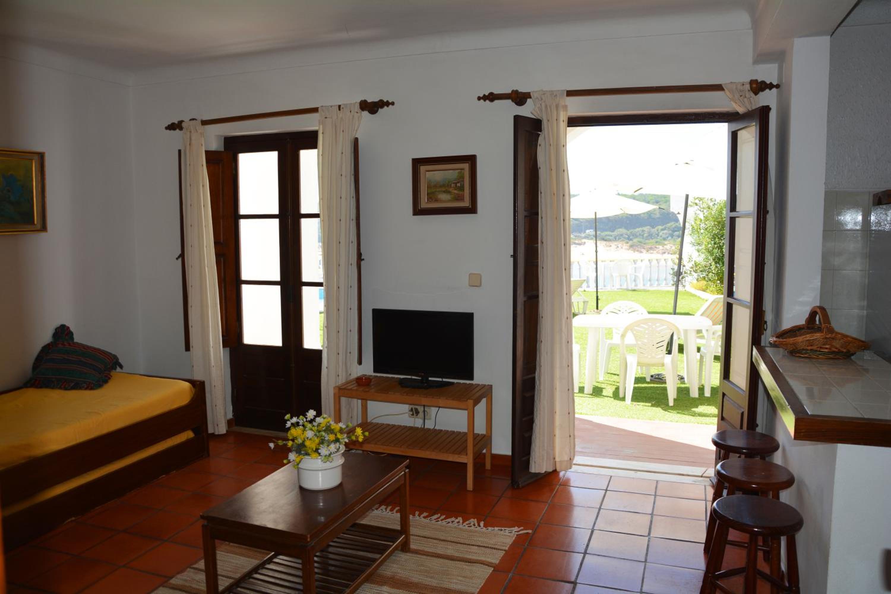 One-Bedroom Apartment with River View photo 1