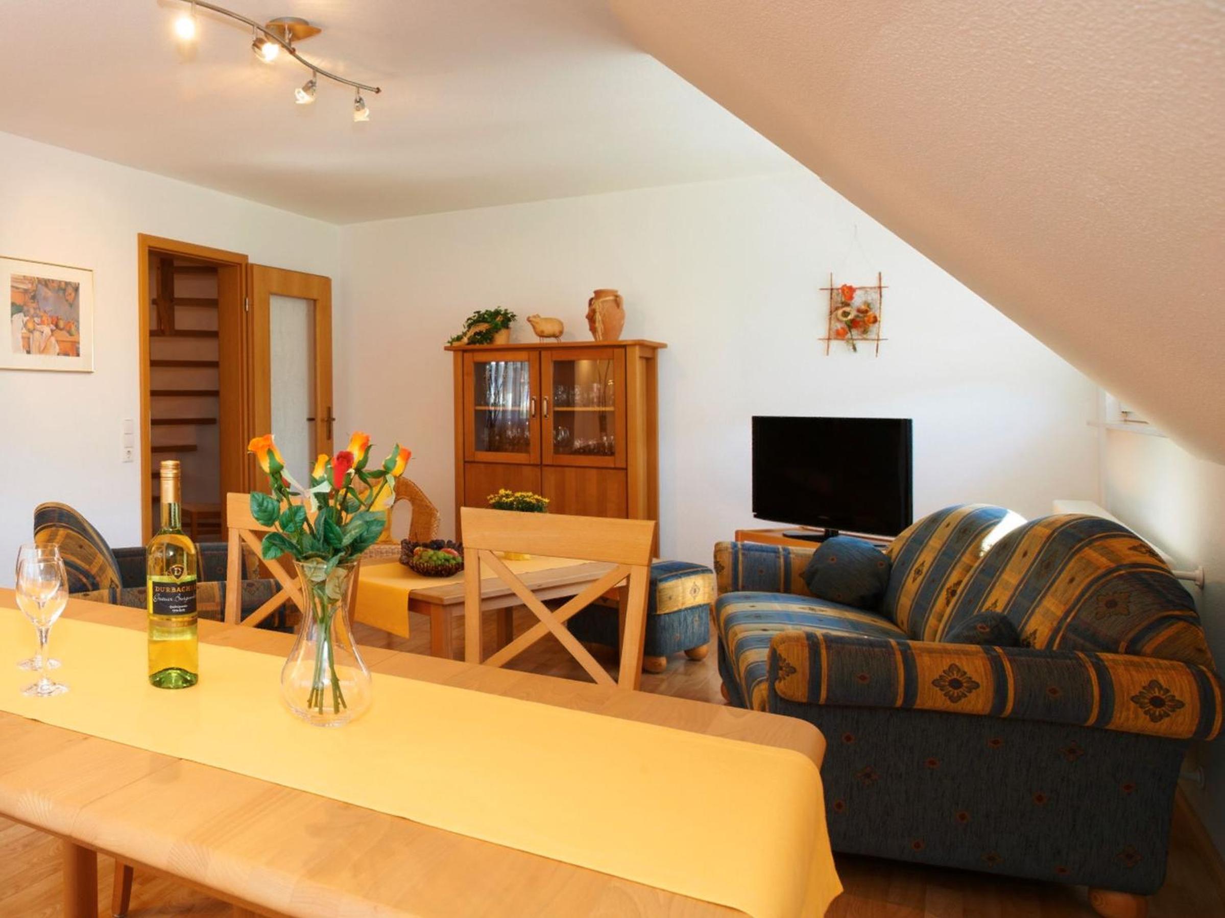 Two-Bedroom Deluxe Apartment with Balcony