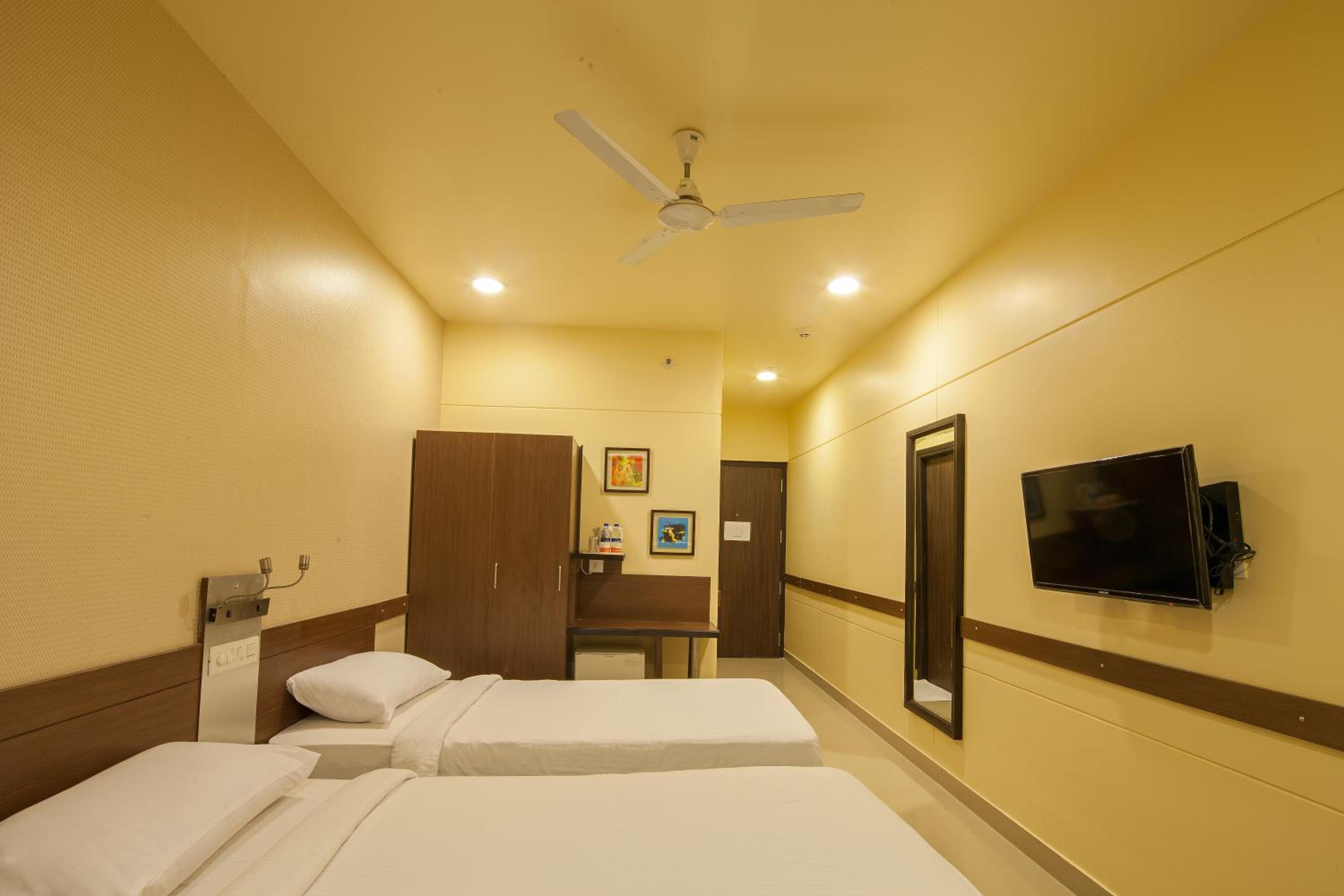 Twin Room photo 2