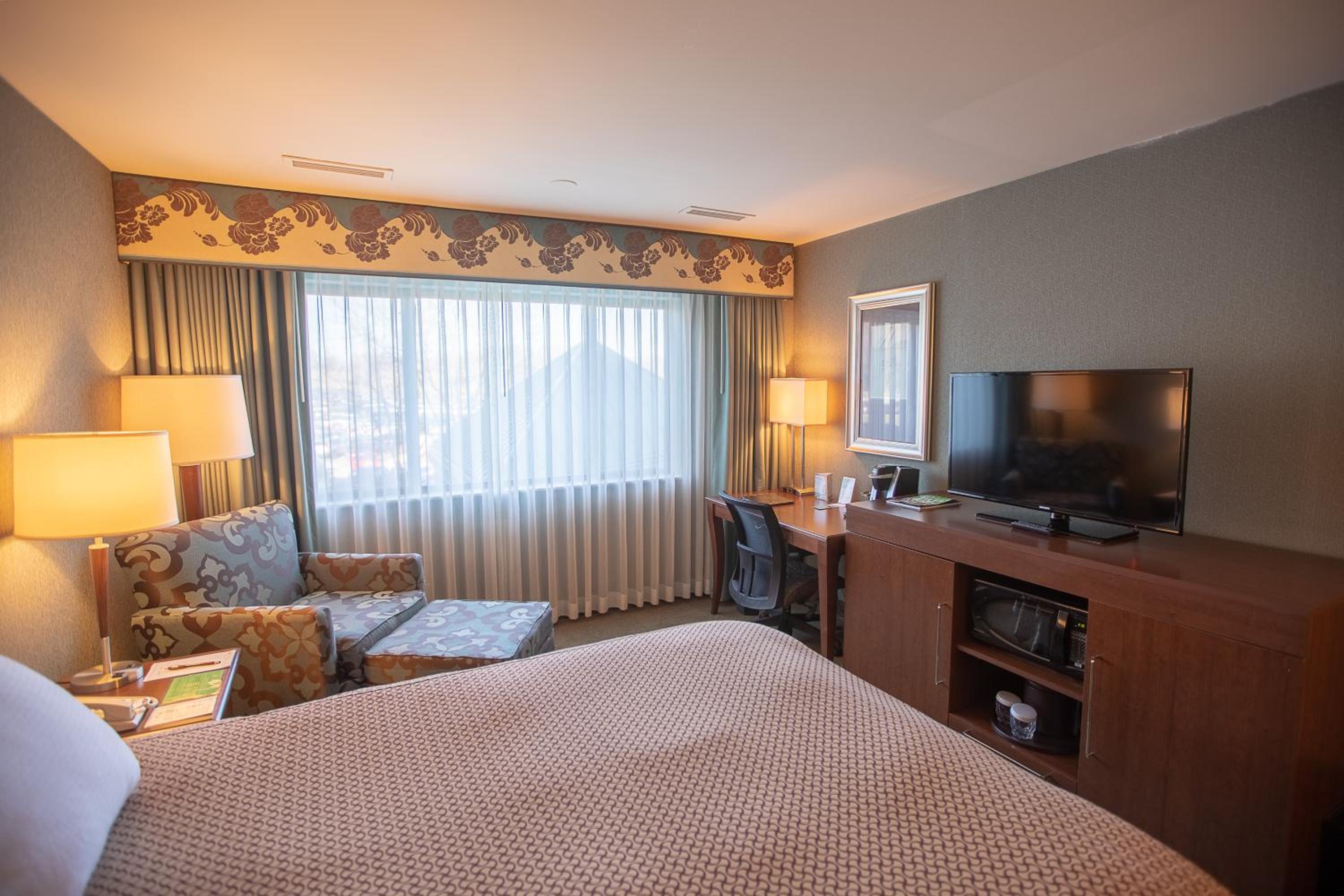 Queen Room - Photo 2