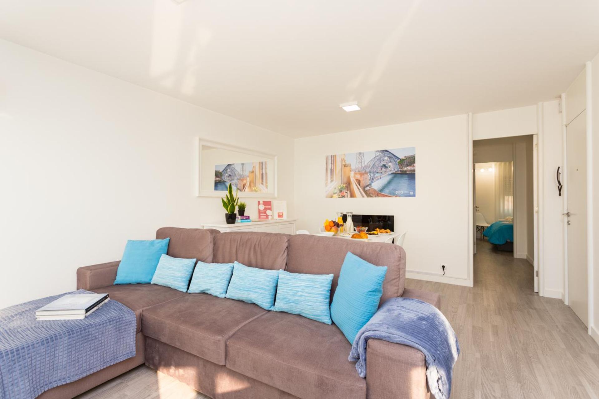 Apartment photo 3