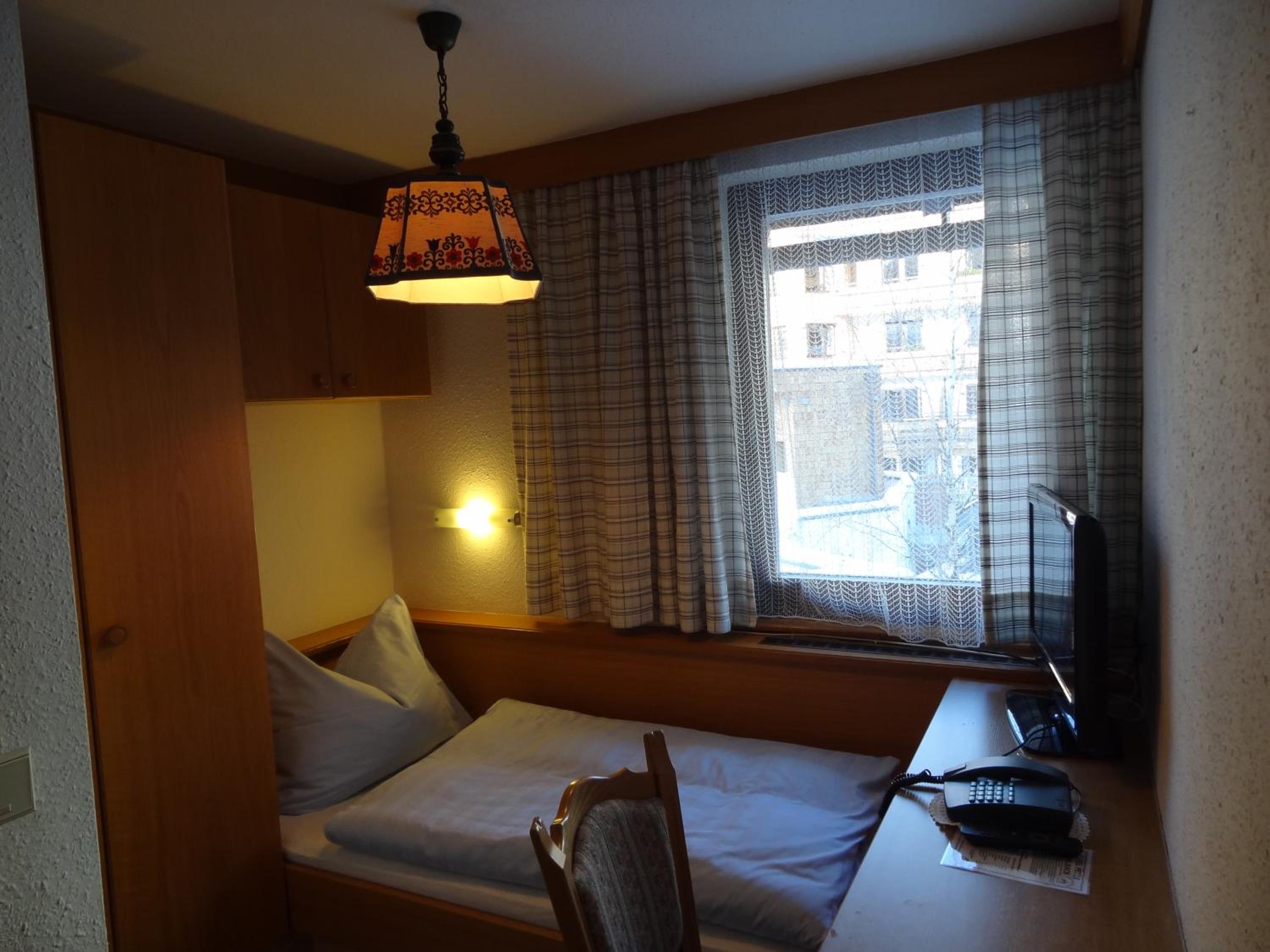 Single Room photo 1
