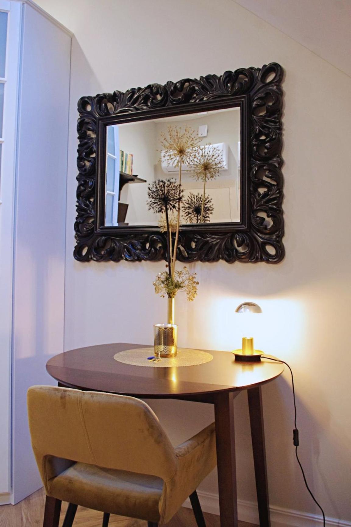 Single Room with Bathroom photo 2