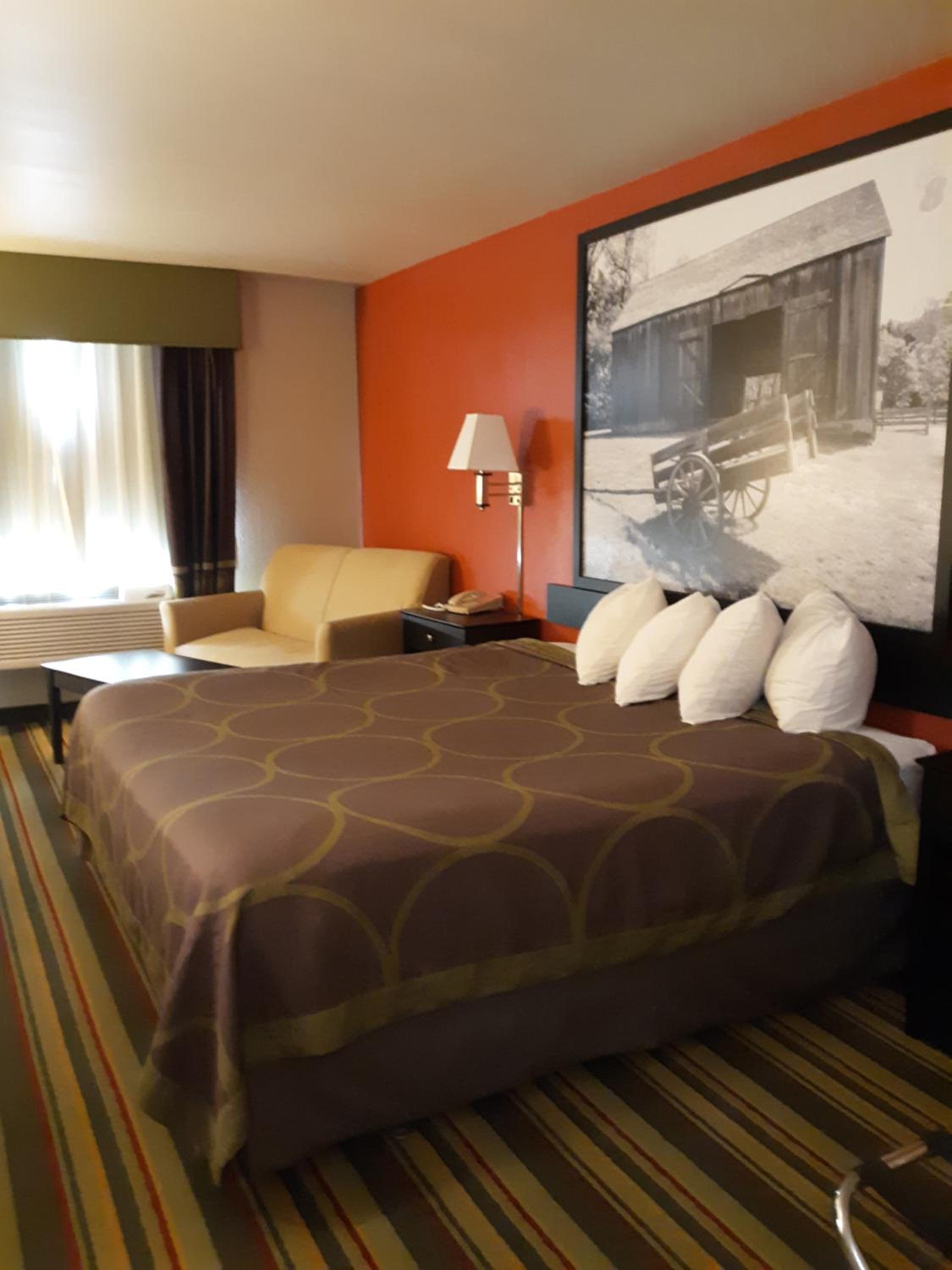 King Room - Non-Smoking - Photo 1