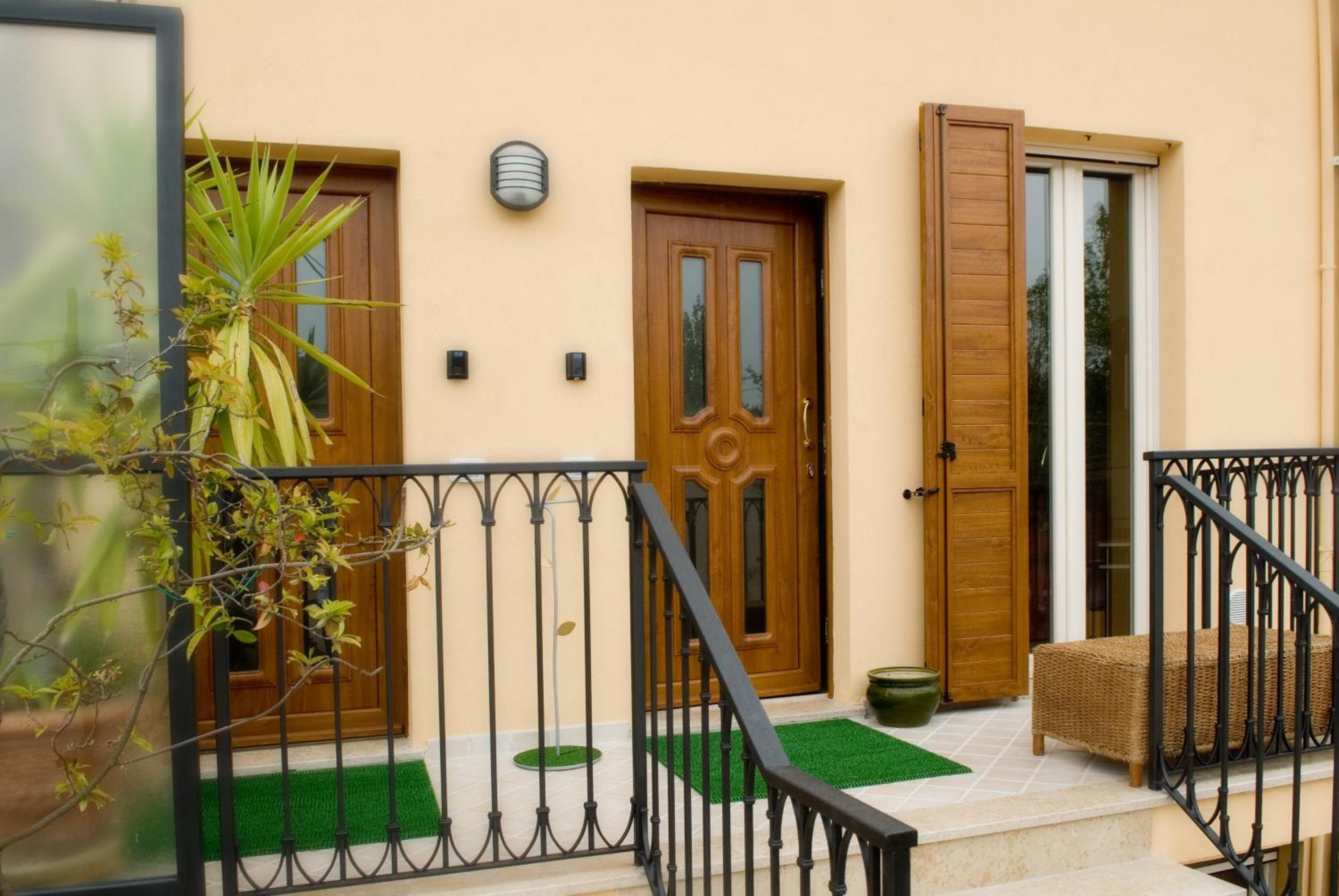 Studio with Balcony photo 3