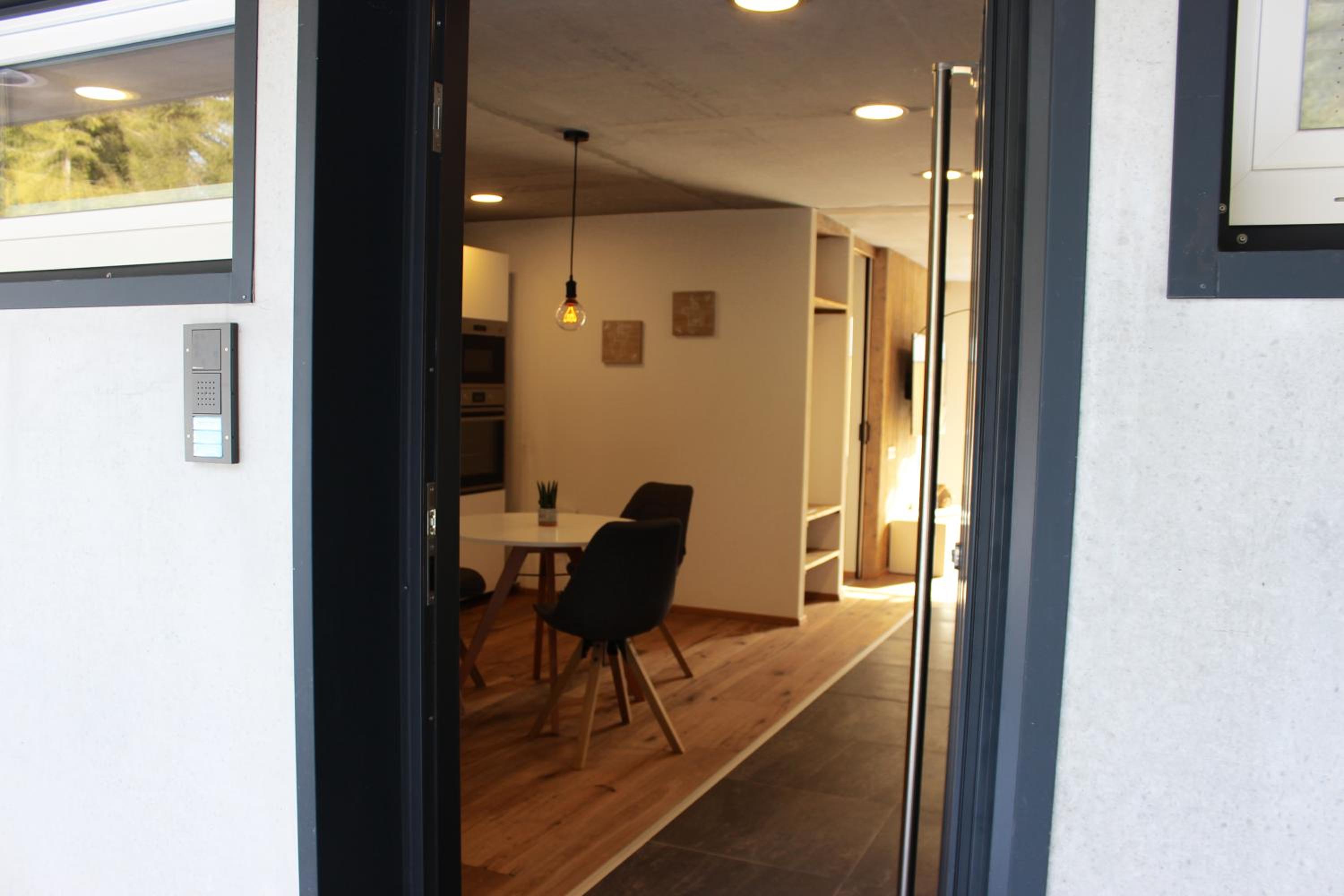 One-Bedroom Apartment - Photo 67