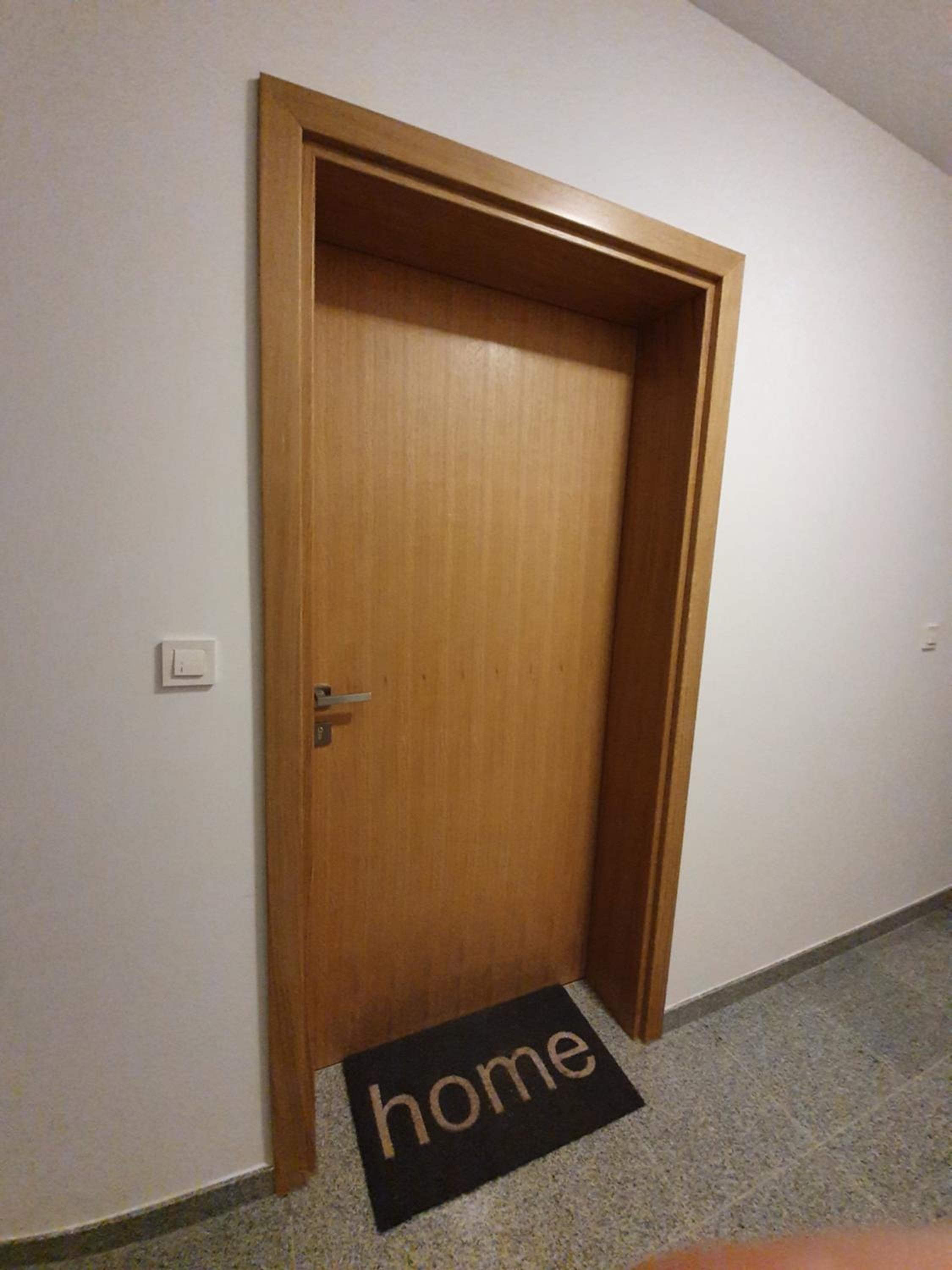 One-Bedroom Apartment - Photo 5