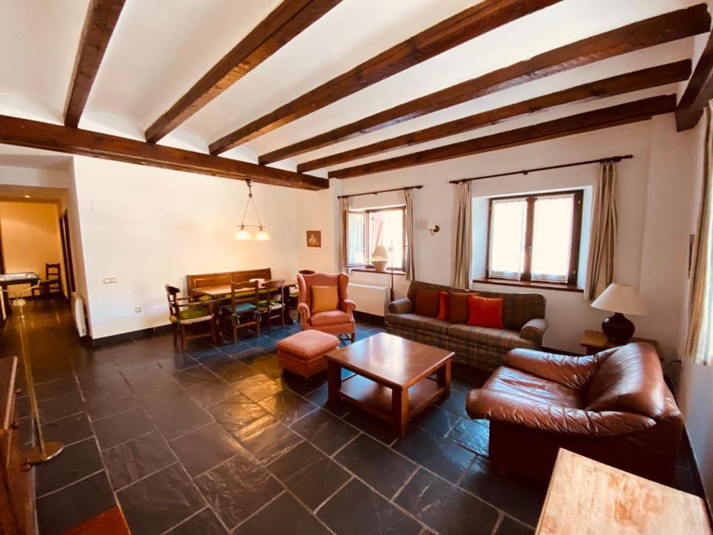 Apartment (5 Adults) photo 3
