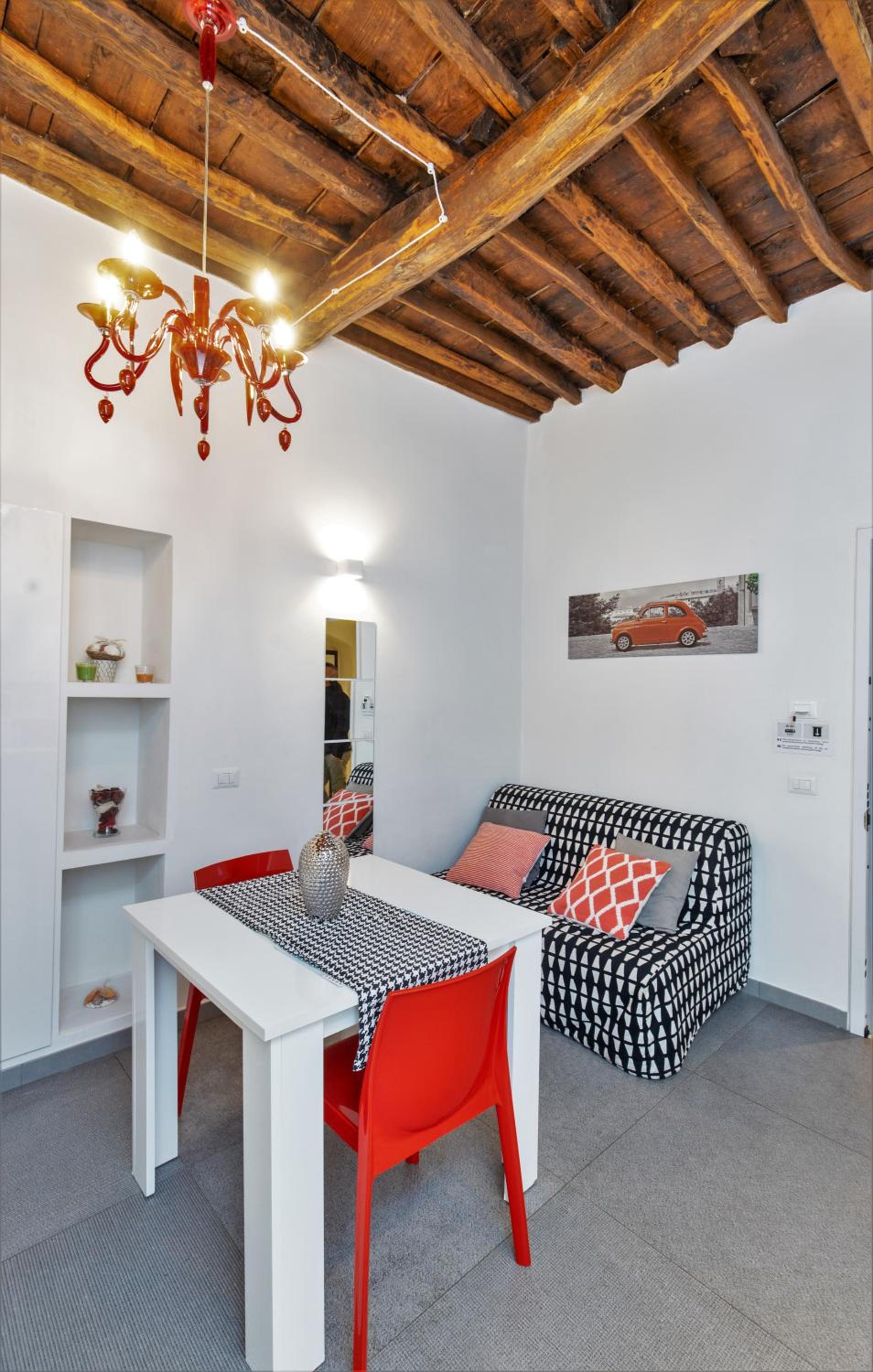 Studio Apartment photo 3