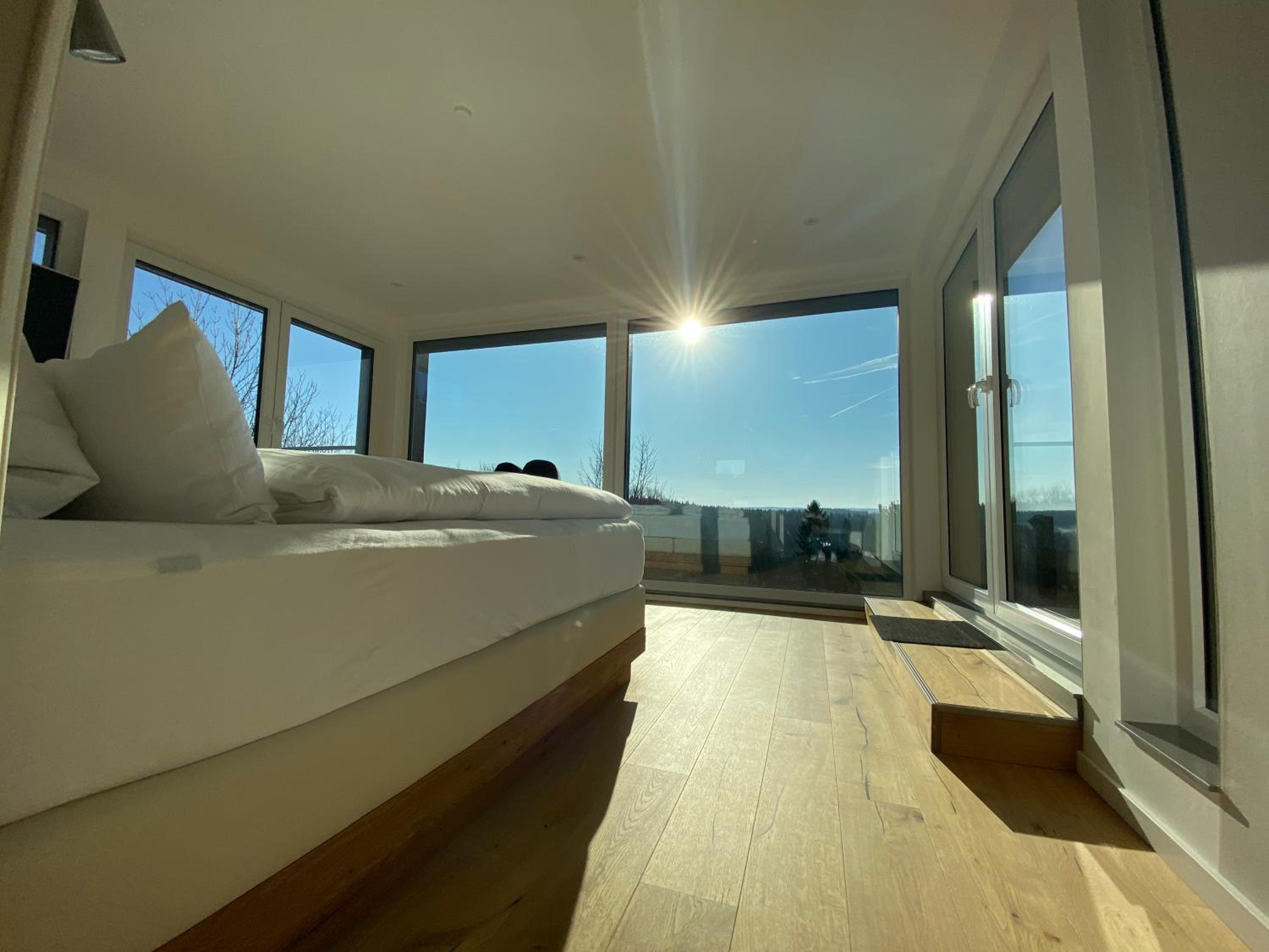 Penthouse with Roof Terrace and Sauna