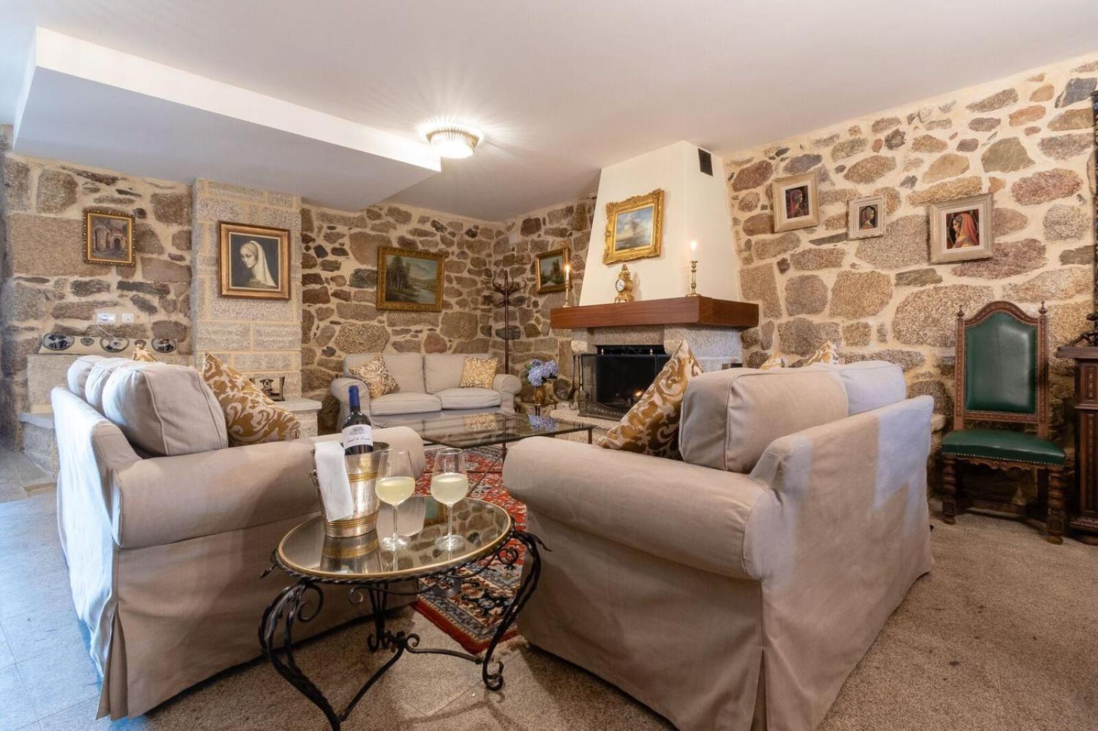 Habitación Doble o con Dos Camas