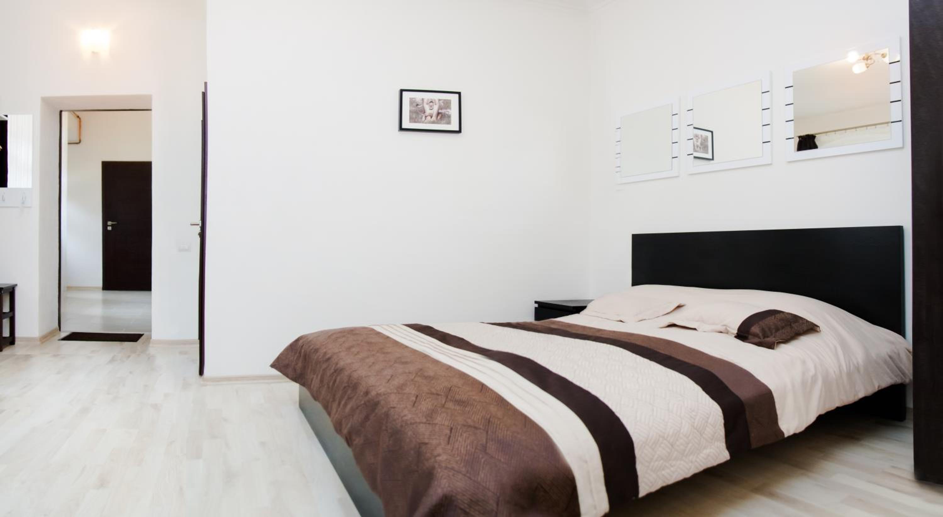 Two-Bedroom Apartment - Photo 13