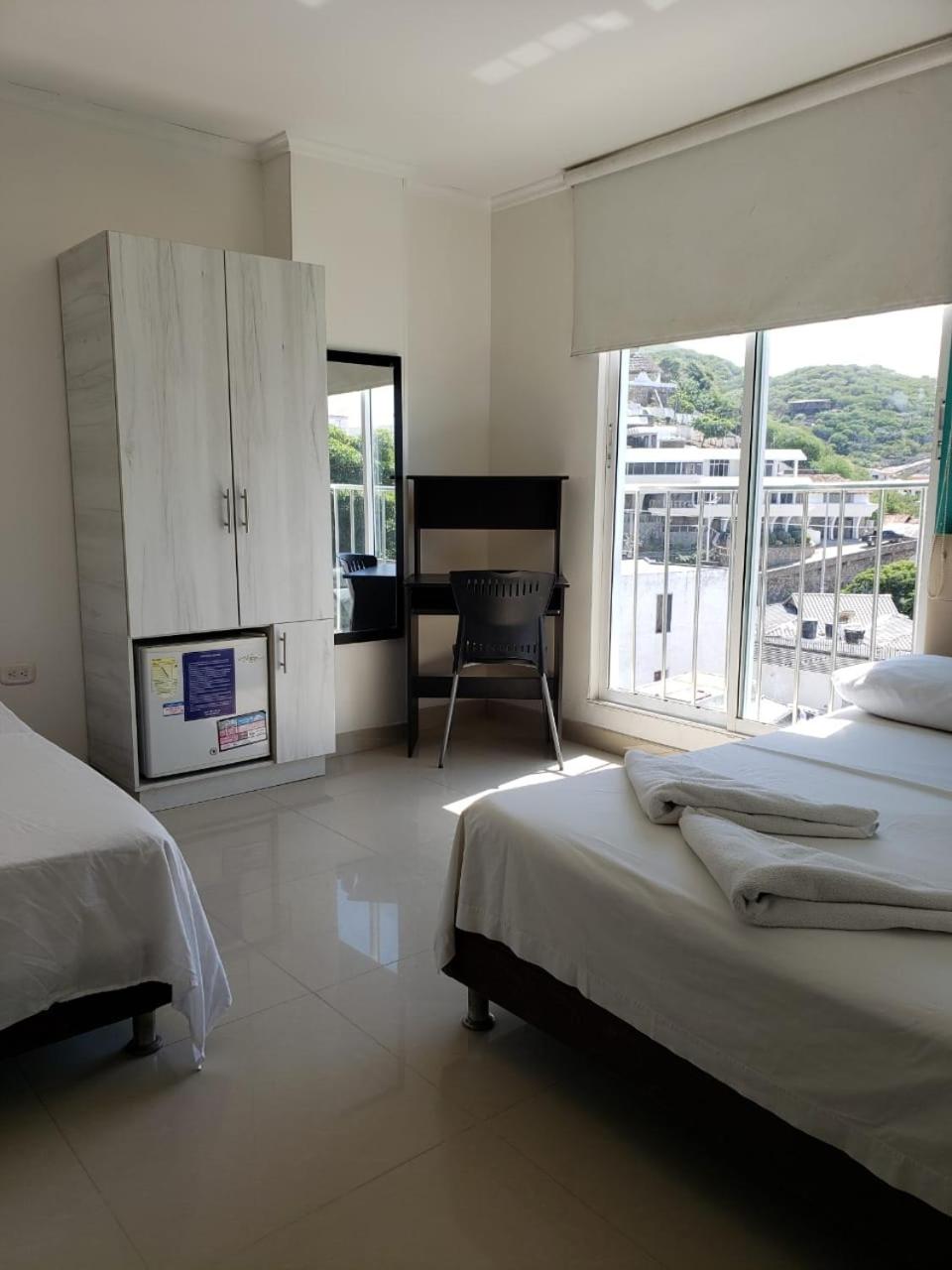 Standard Double Room photo 2