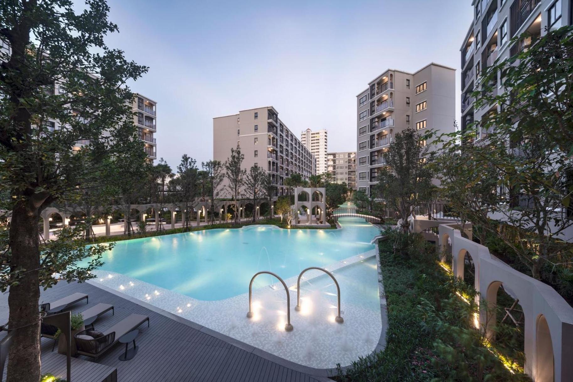 Apartment with Pool View  - Photo 45
