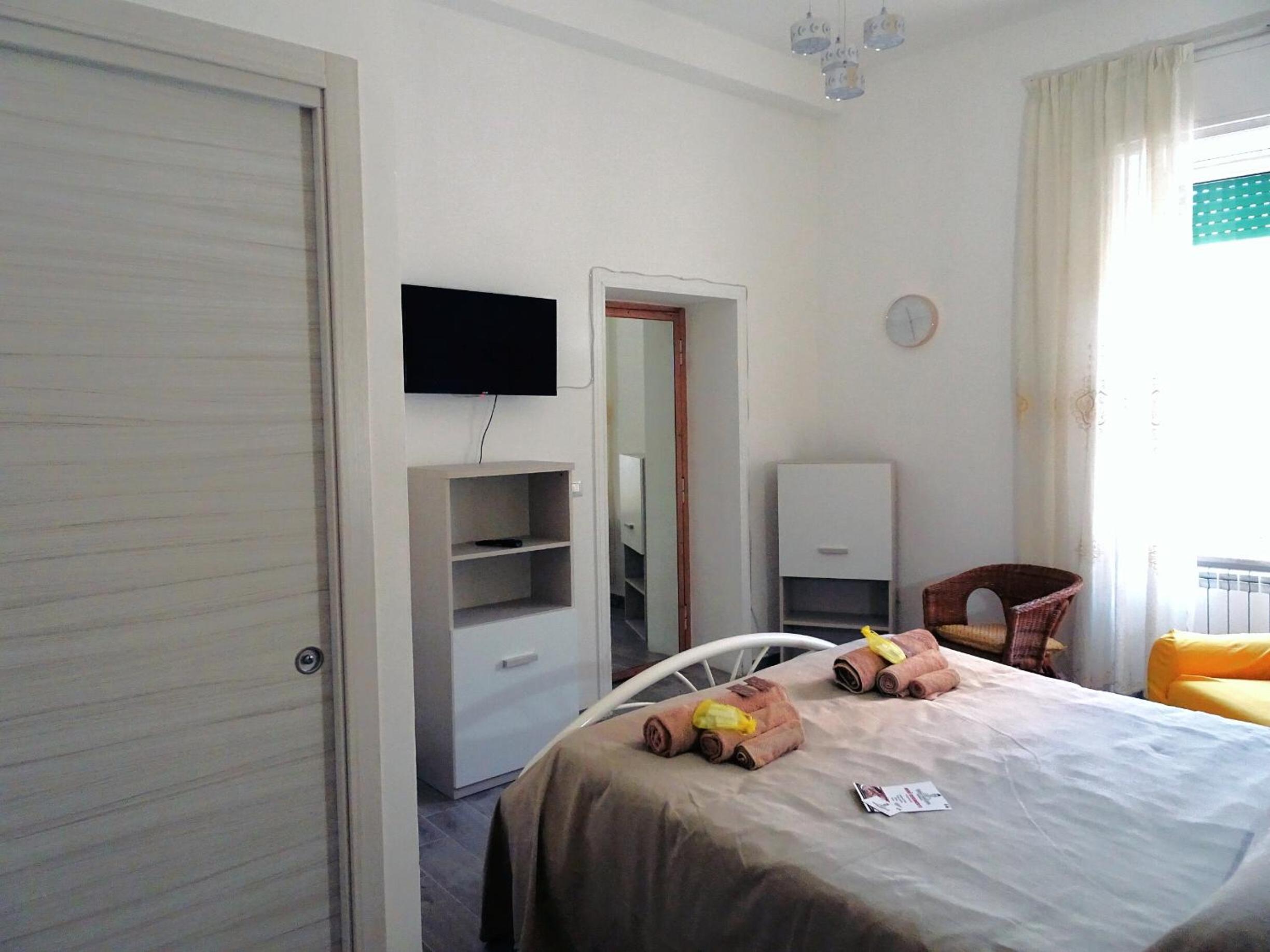 Double Room With Private Bathroom photo 3