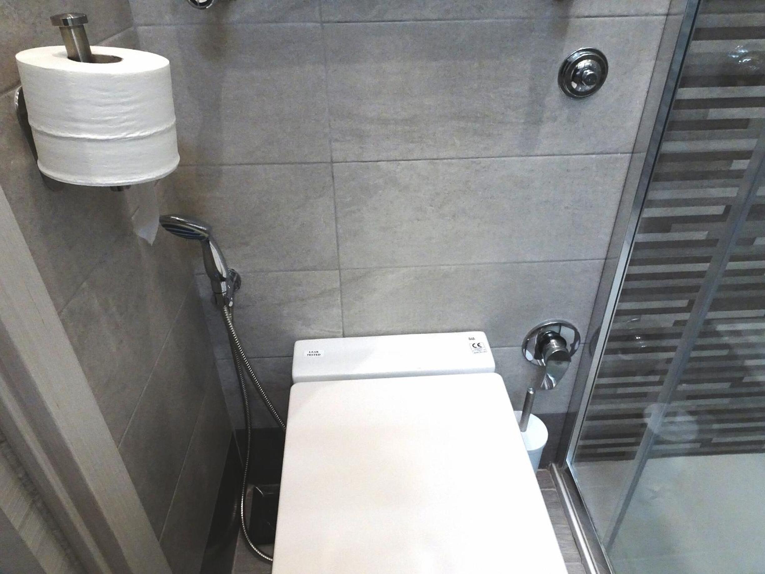 Double Room With Private Bathroom photo 2