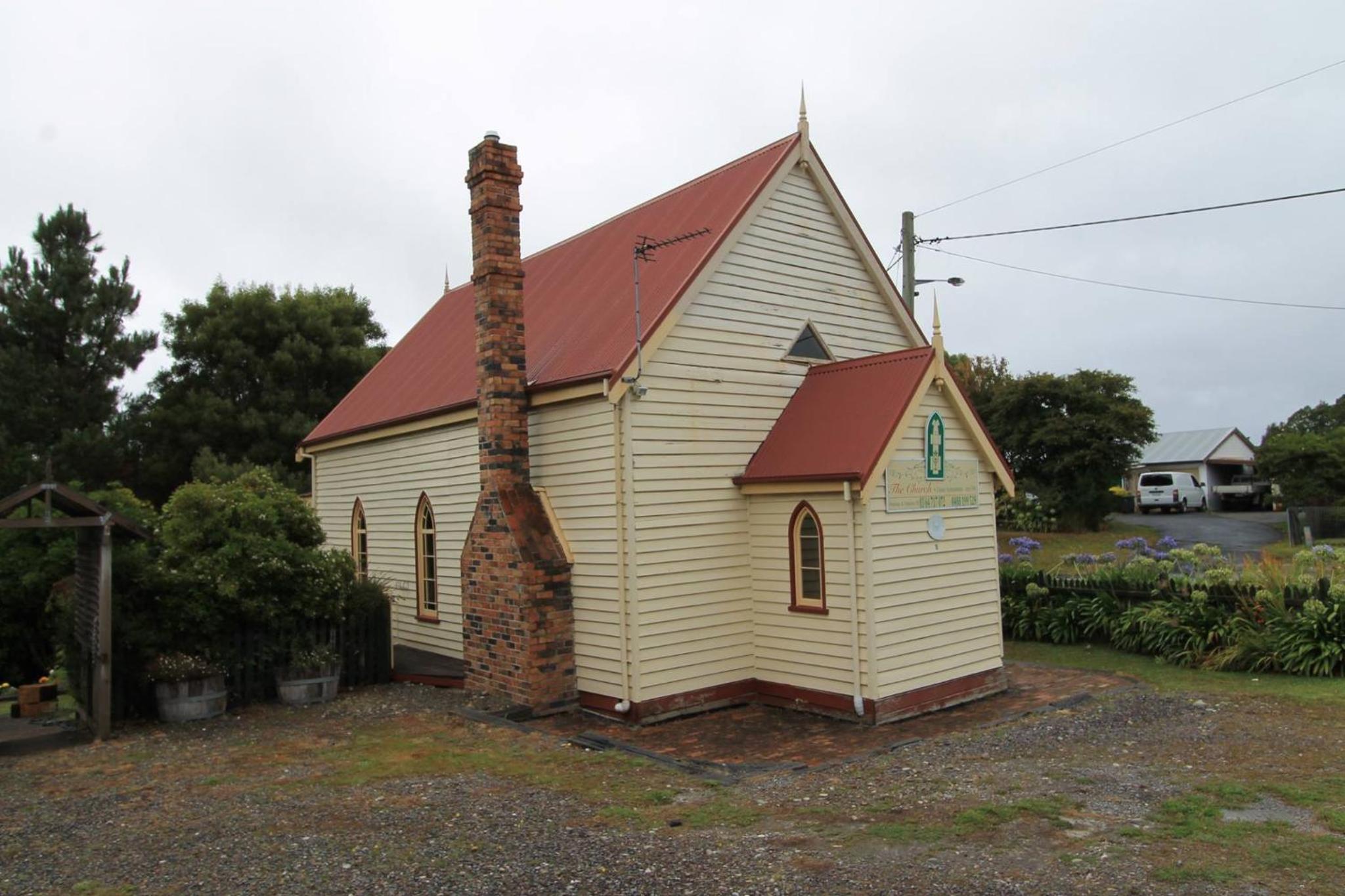  The Church Cottage photo 2