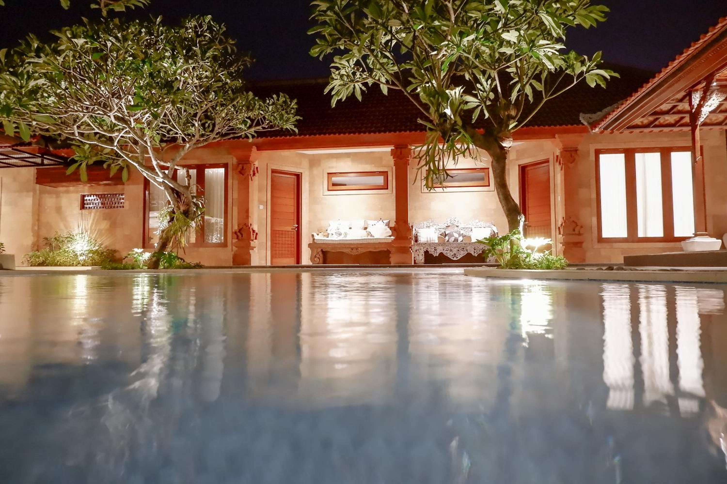 Superior Room Balinese Style - Photo 4
