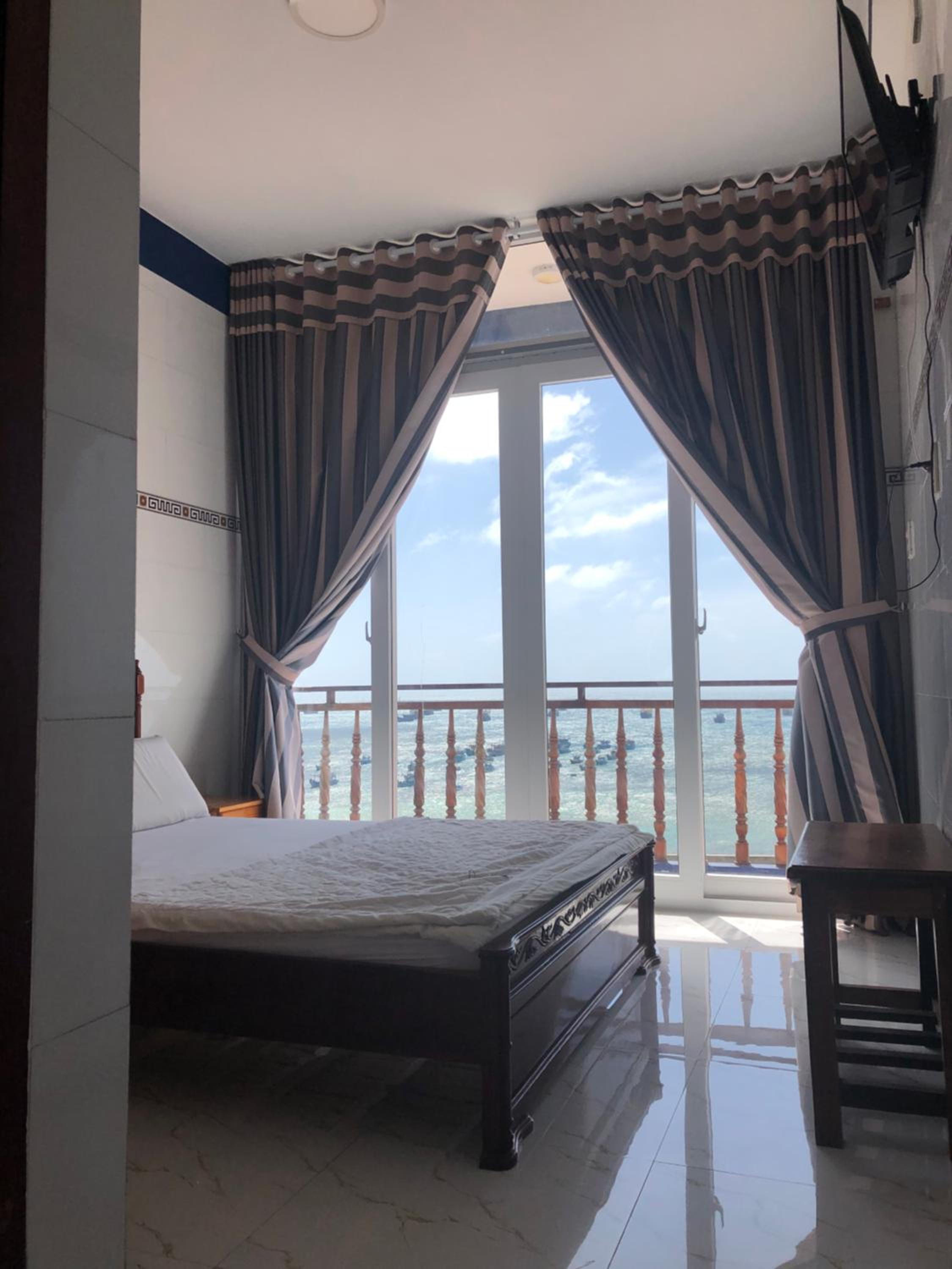Double Room with Sea View photo 3