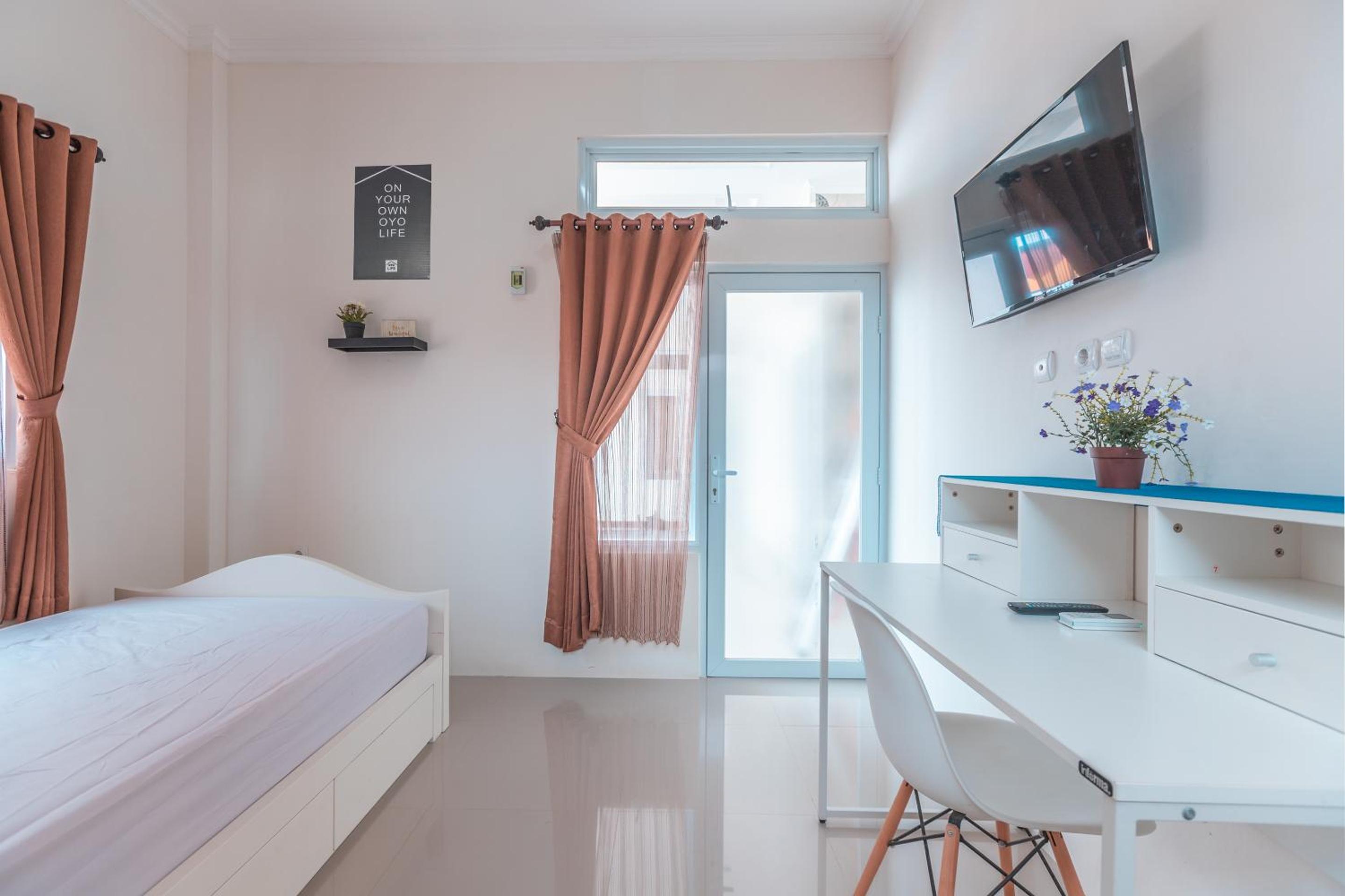 Budget Single Room photo 3