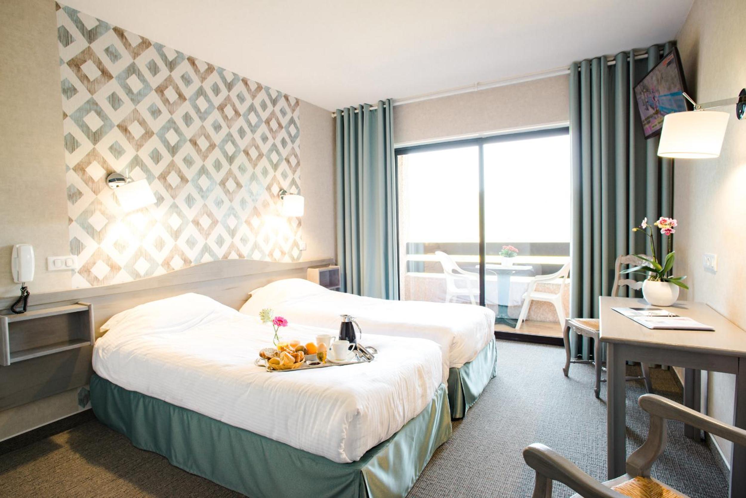 Double or Twin Room with View