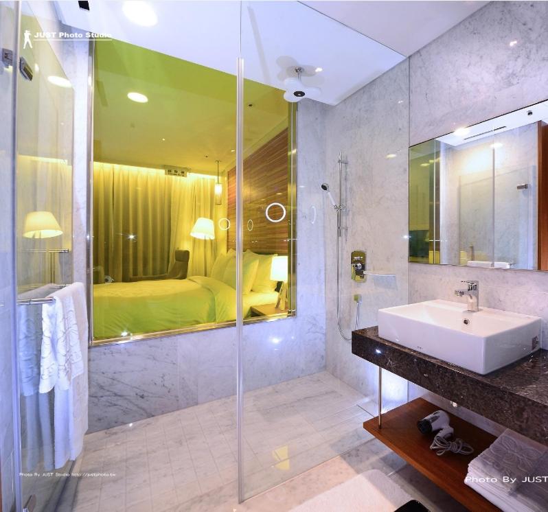 Standard Double Room with Shower photo 2